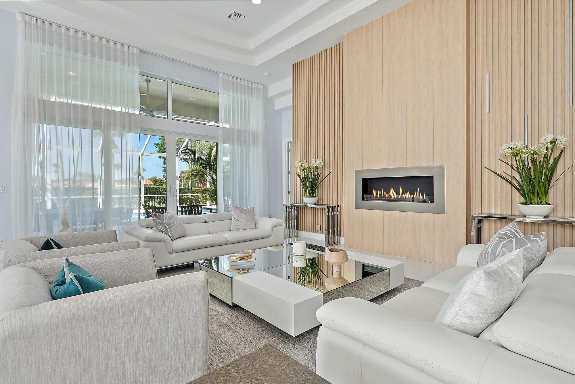 8988 Lakes Boulevard, West Palm Beach, FL 33412 — photo 10 of 79