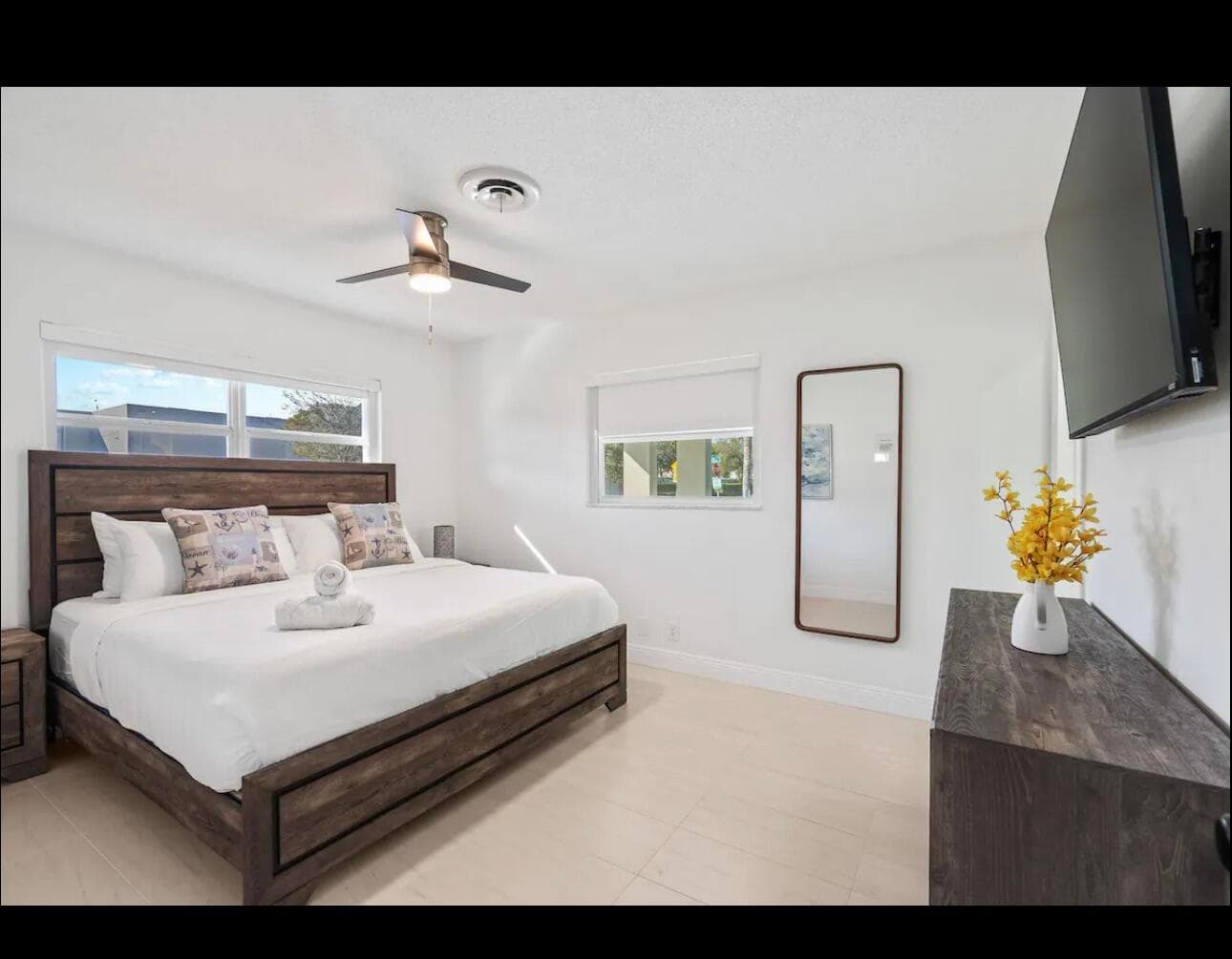 5040 NE 22 Avenue, Lighthouse Point, FL 33064 — photo 17 of 32