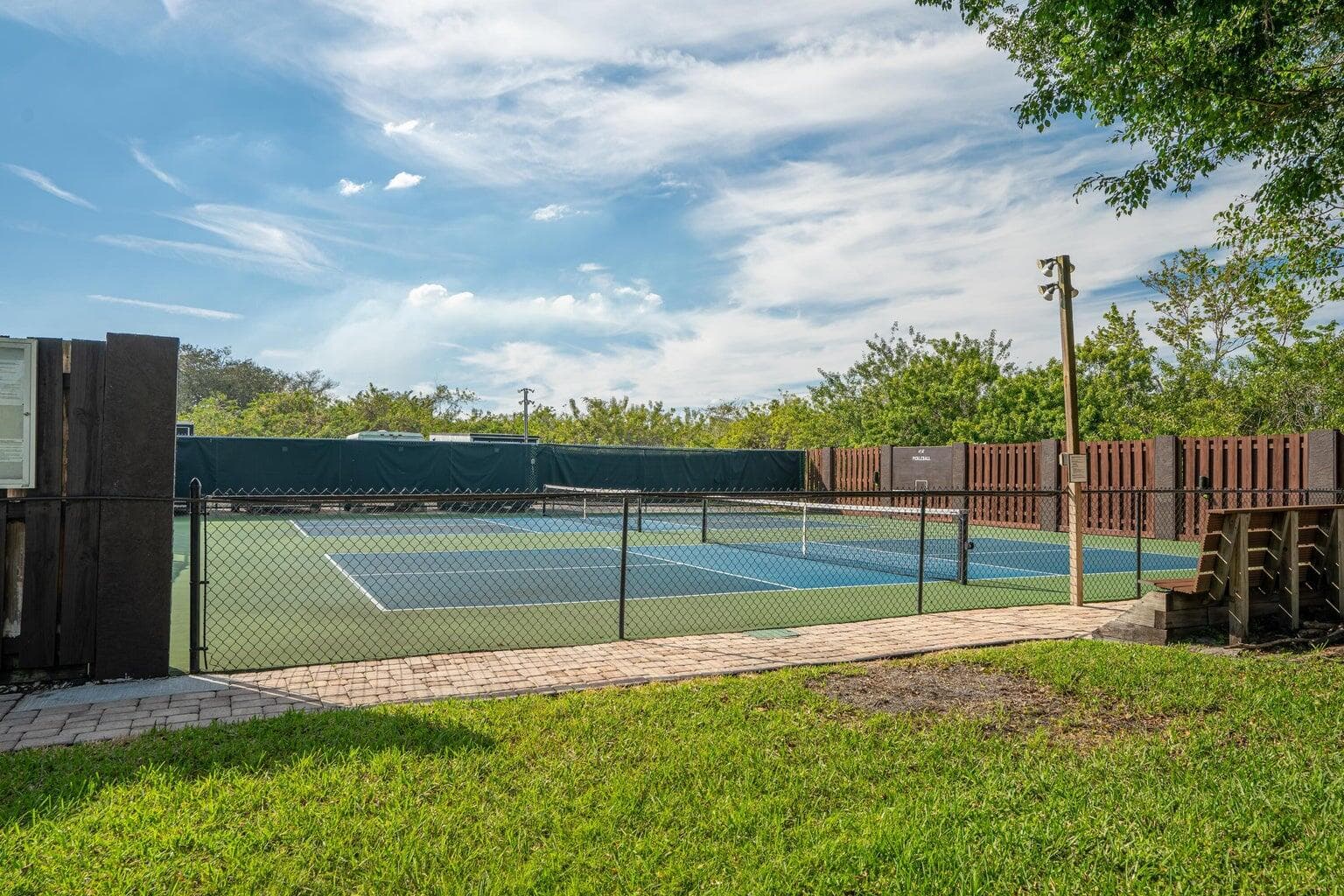 450 SW South River Drive 207, Stuart, FL 34997 — photo 33 of 35