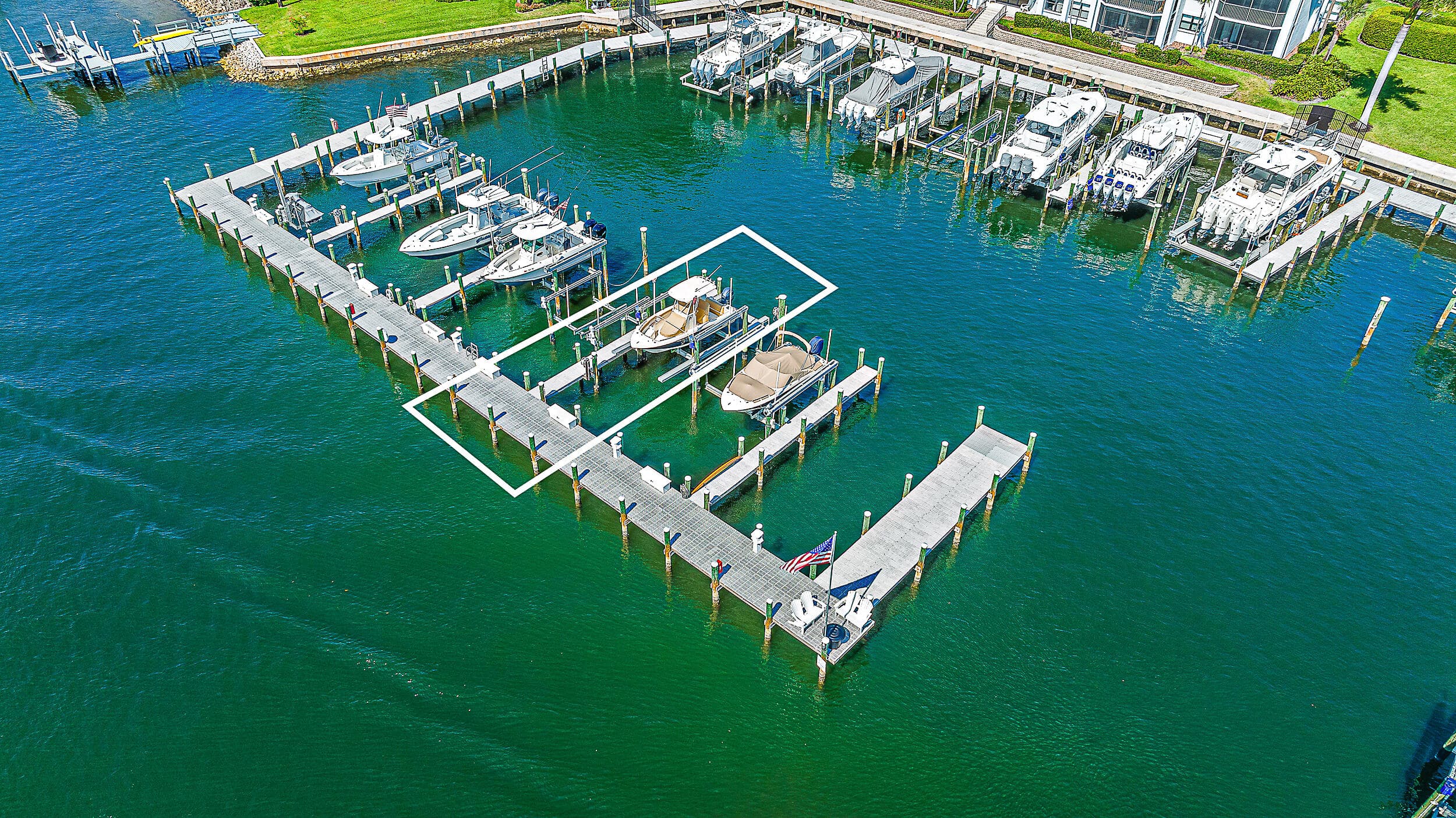 1015 Bay Colony Drive S & Slip 17, Juno Beach, FL 33408 — photo 2 of 29