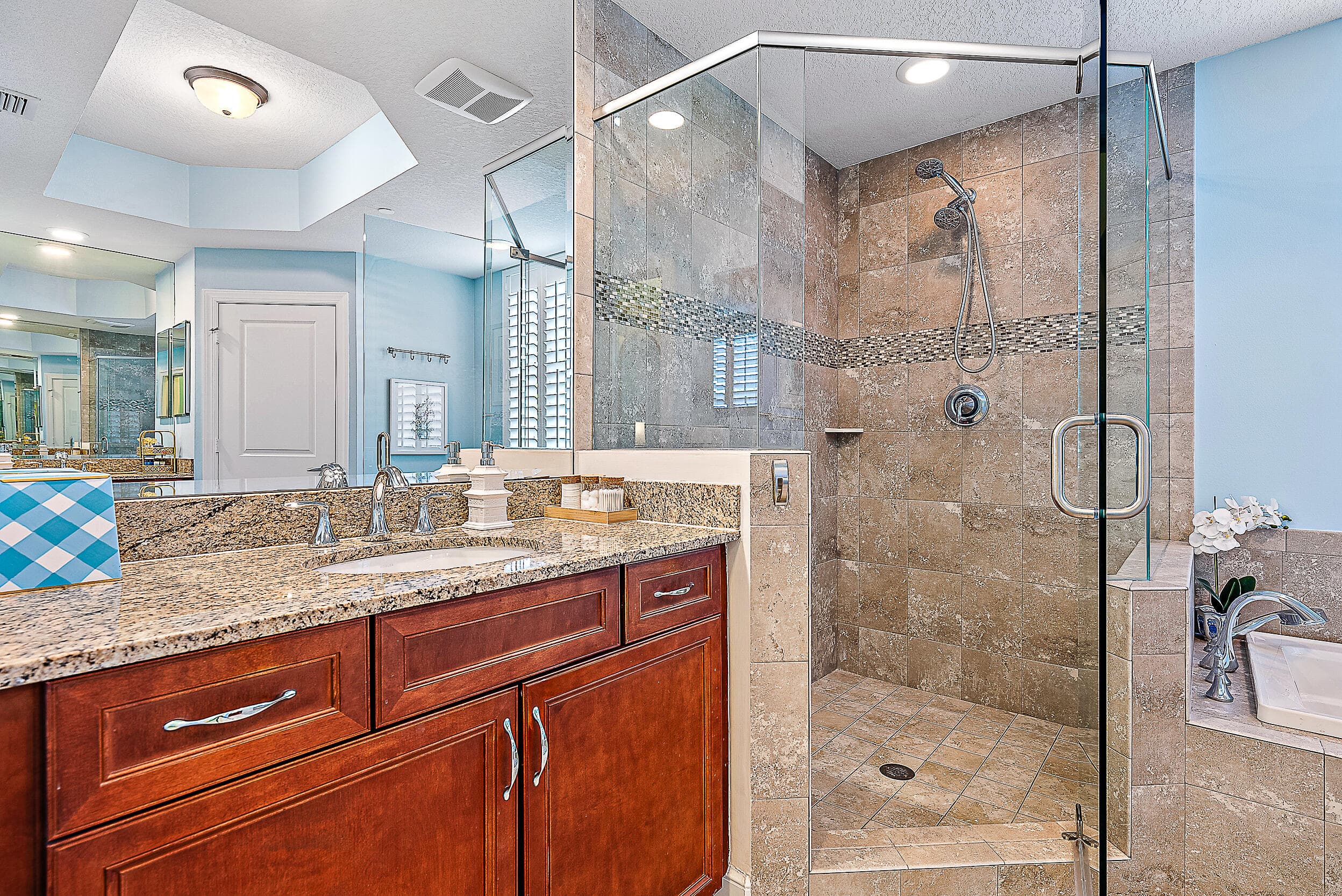 1015 Bay Colony Drive S & Slip 17, Juno Beach, FL 33408 — photo 13 of 29