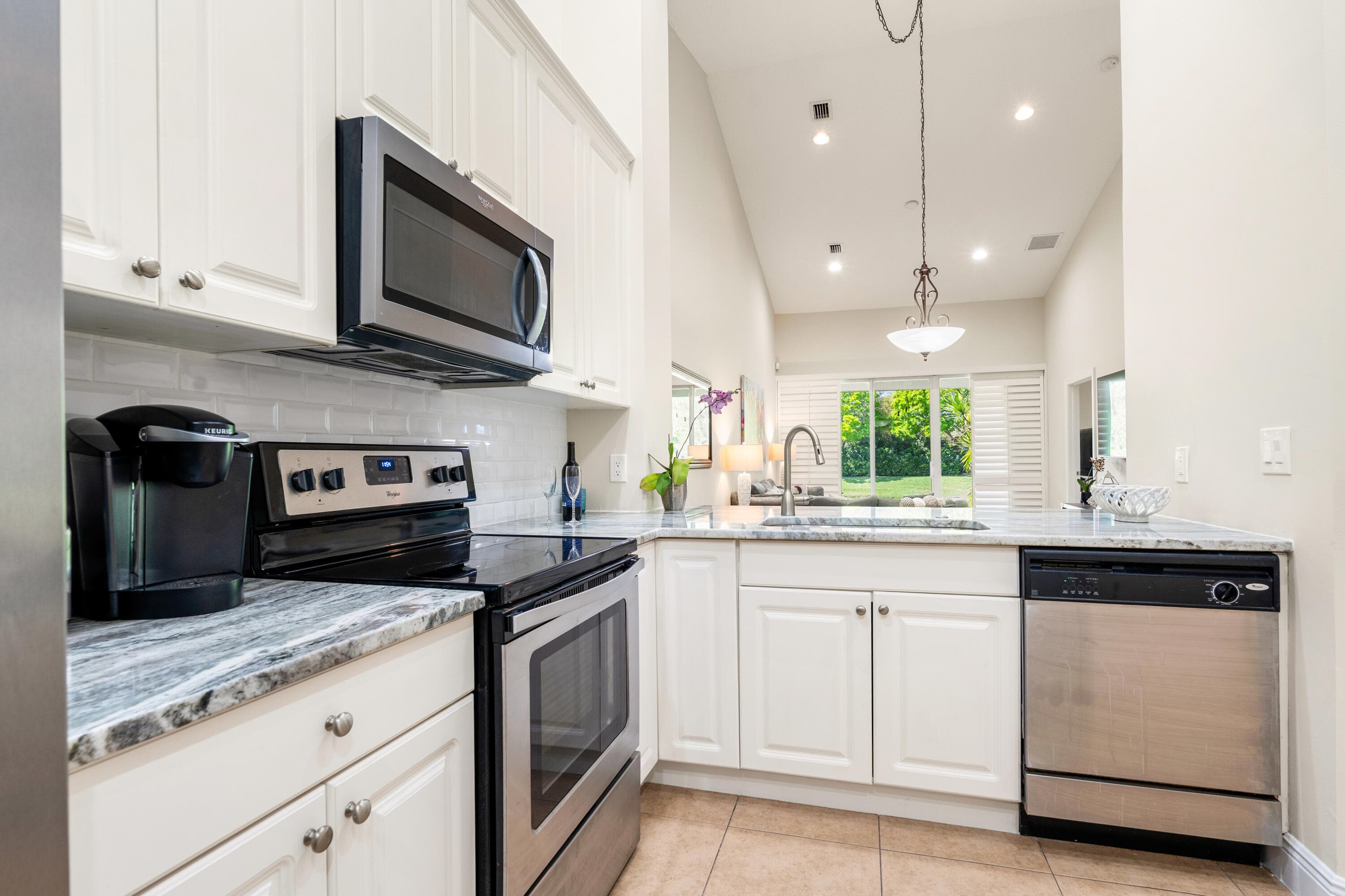 4325 Cross Court, Vero Beach, FL 32967 — photo 1 of 47