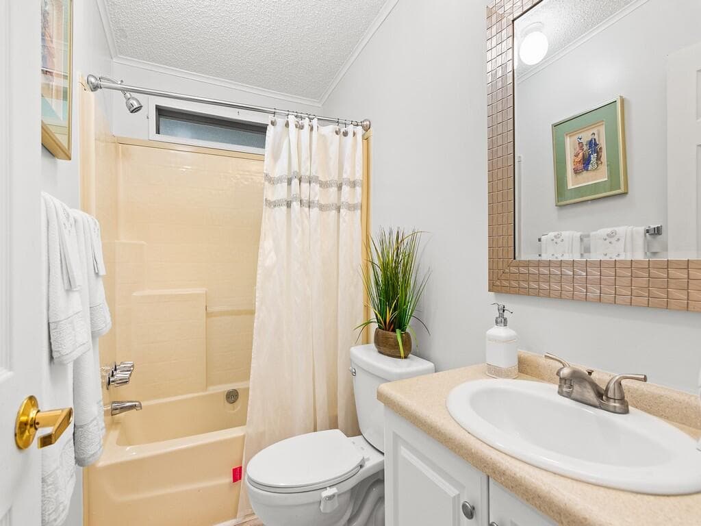 22 Mediterranean East Boulevard E, Port St. Lucie, FL 34952 — photo 21 of 35
