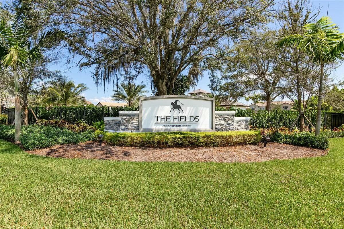 4801 Chantilly Road, Lake Worth, FL 33467 — photo 40 of 54