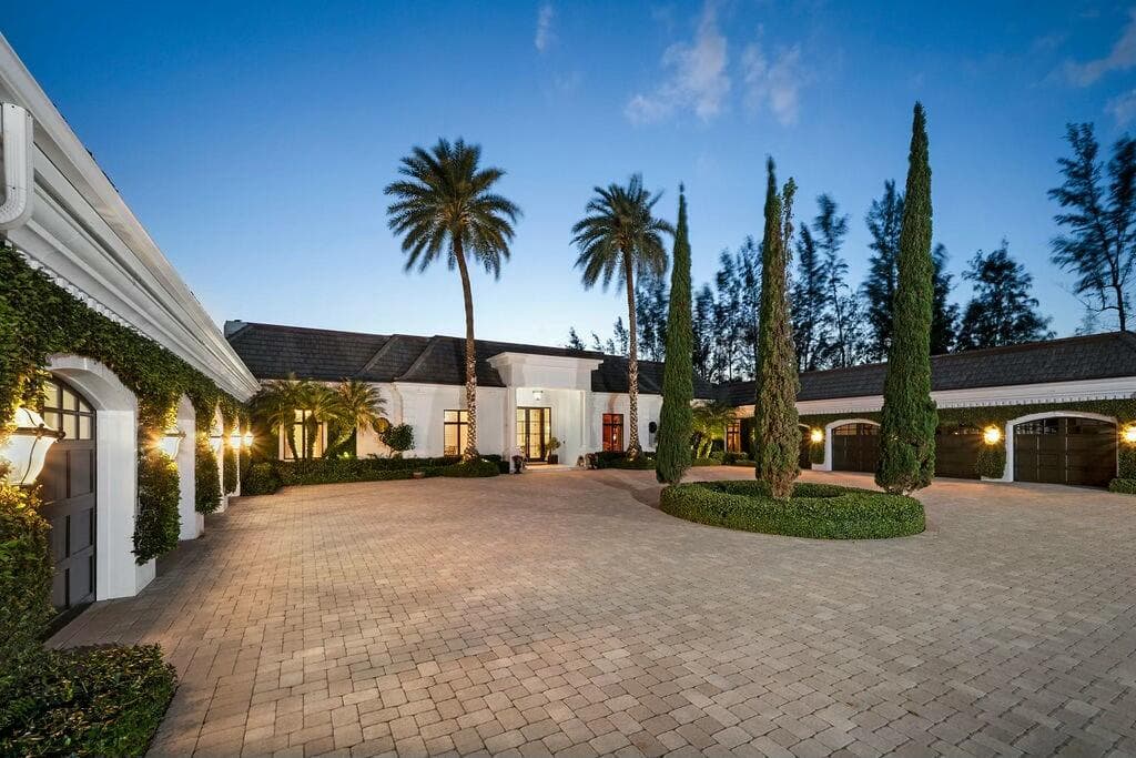 100 Harbor Way, Jupiter Island, FL 33455 — photo 2 of 115
