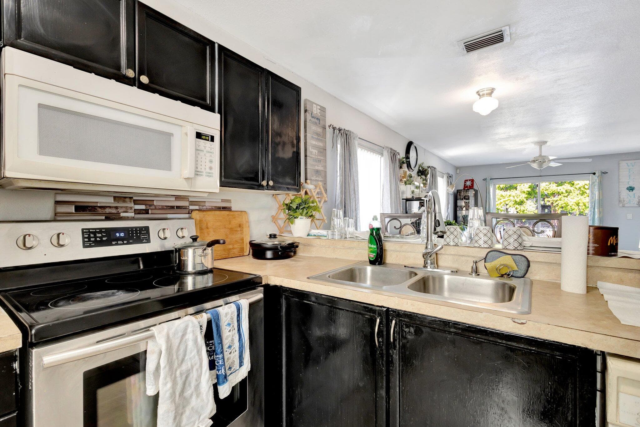 87 Pheasant Run Boulevard, West Palm Beach, FL 33415 — photo 6 of 44