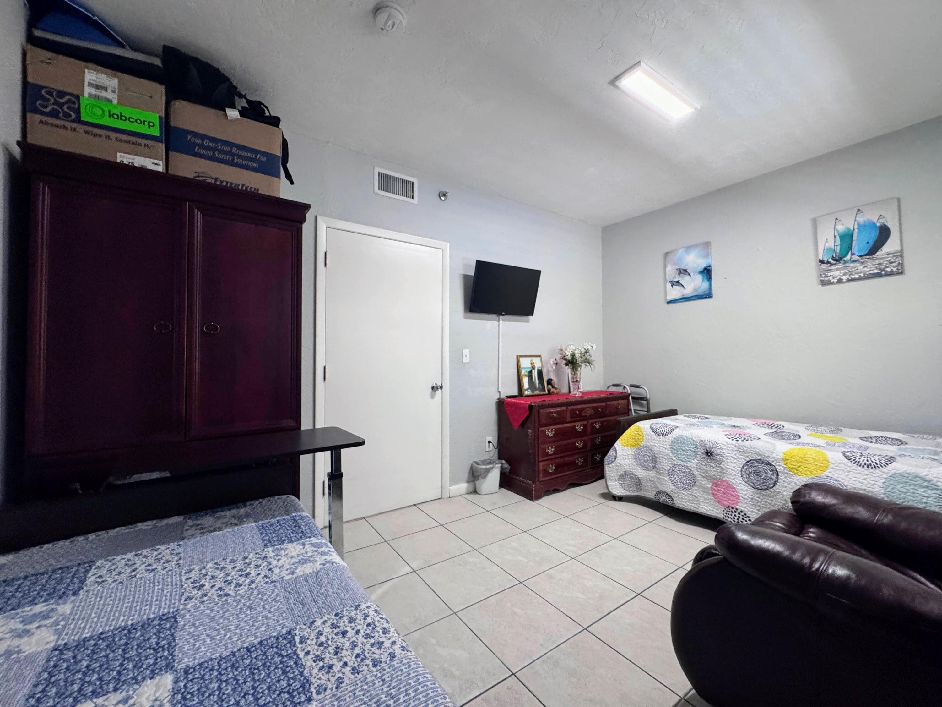 900 N 24th Avenue, Hollywood, FL 33020 — photo 5 of 13