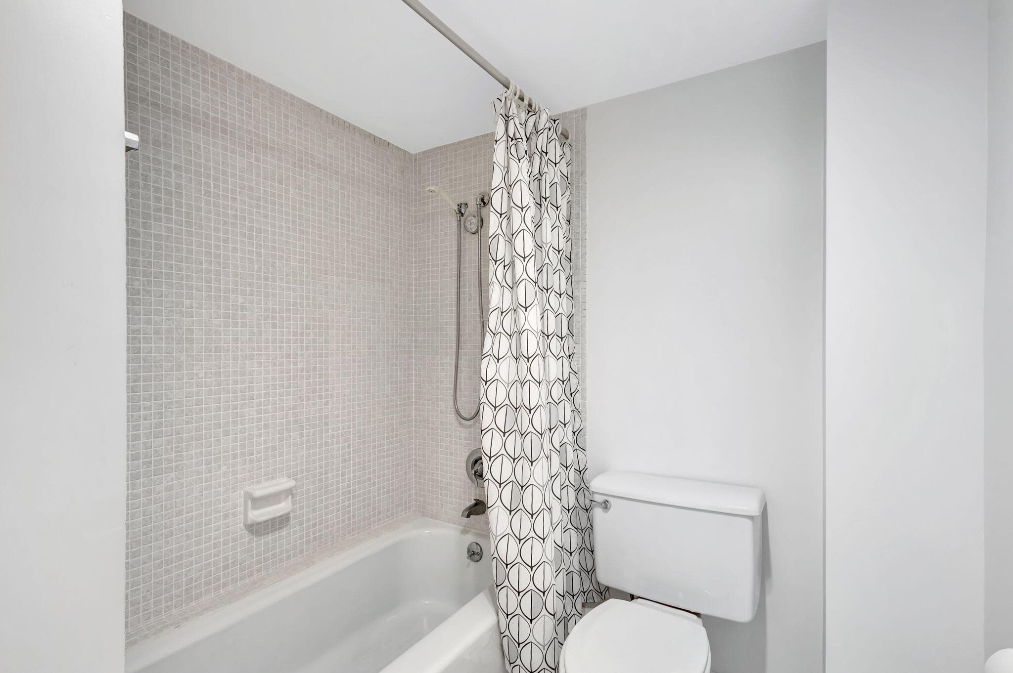 5380 N Ocean Drive 15 A, Singer Island, FL 33404 — photo 35 of 105