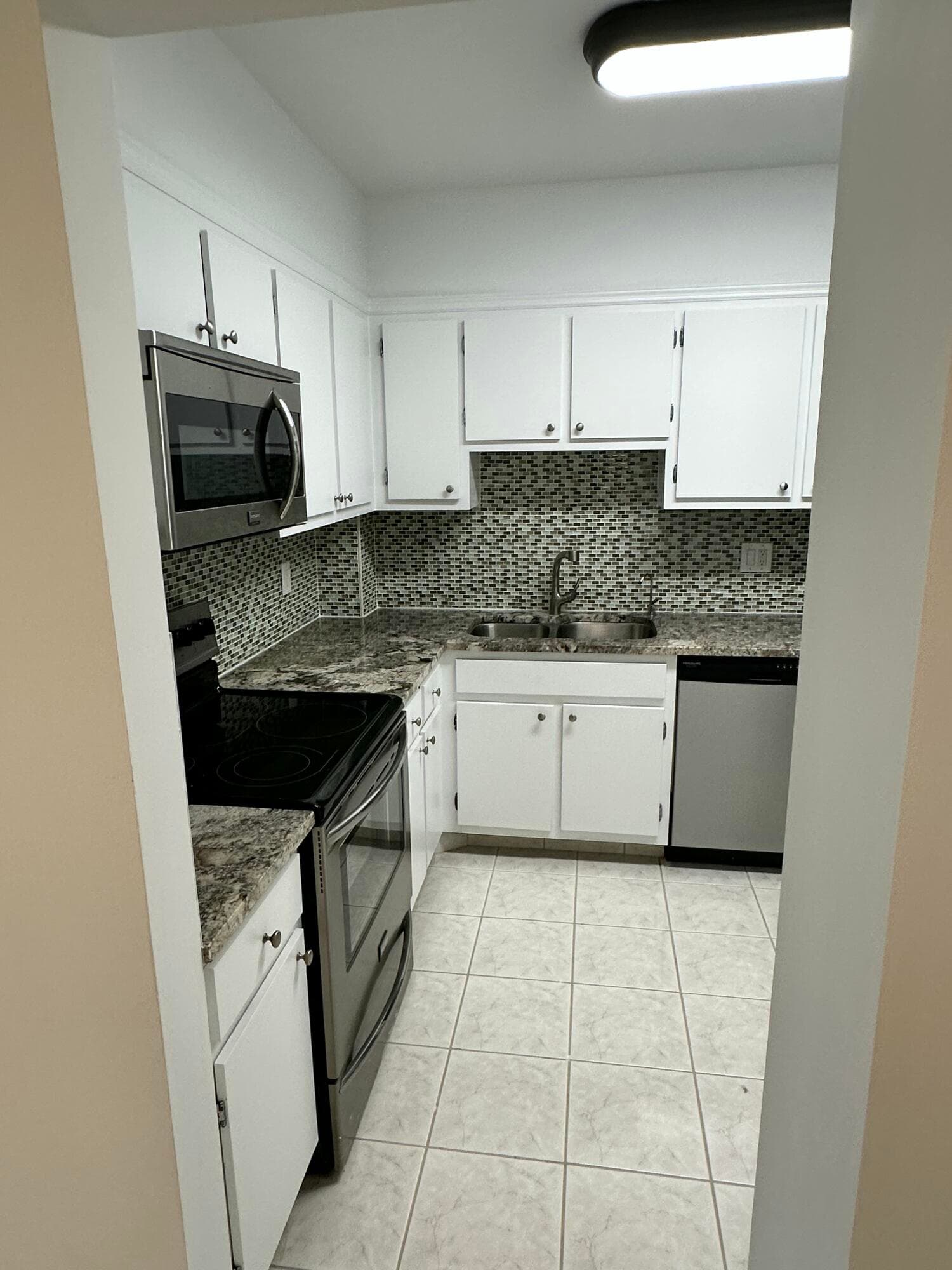 3850 Washington Street 510, Hollywood, FL 33021 — photo 14 of 43