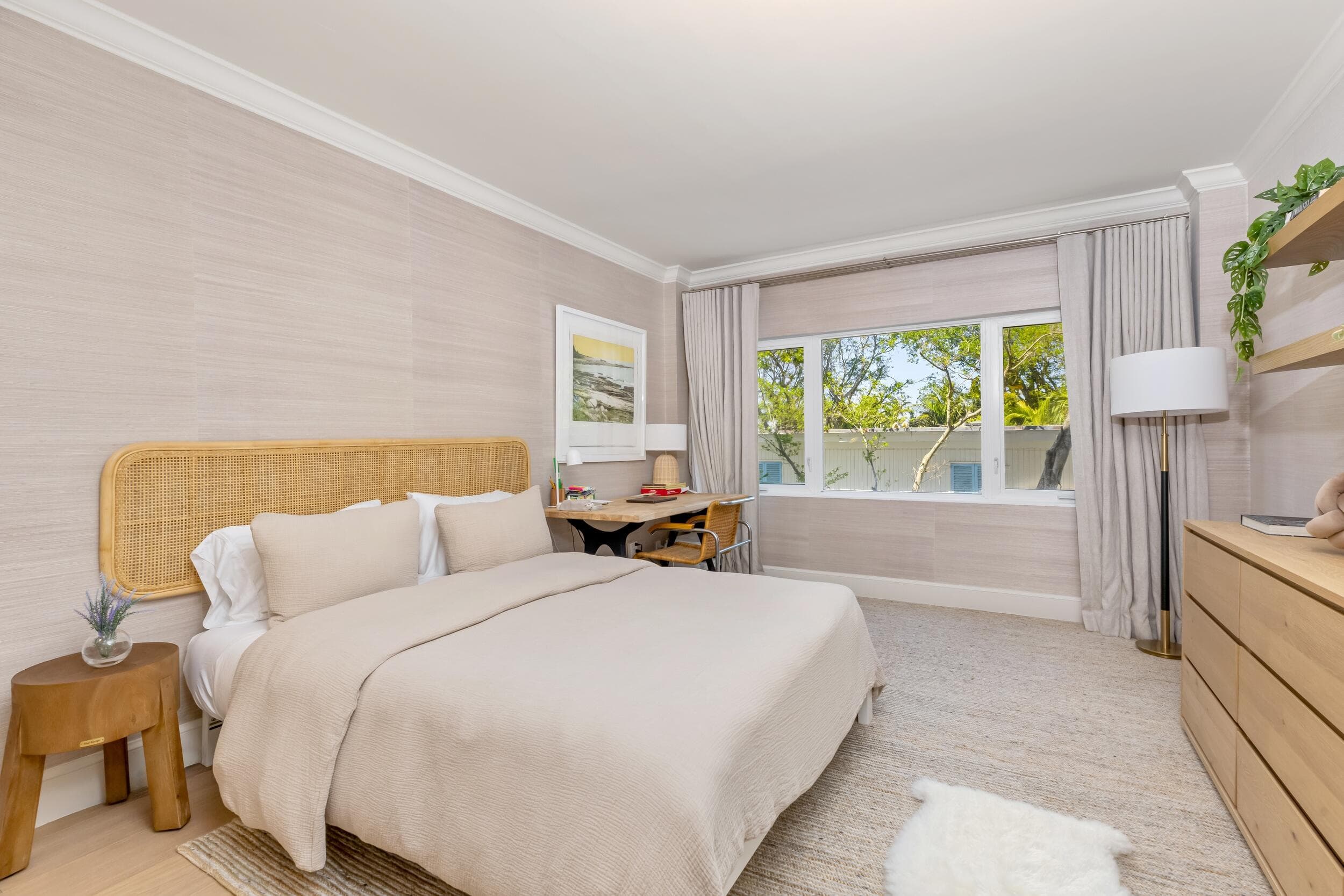 250 Bradley Place 307, Palm Beach, FL 33480 — photo 12 of 17