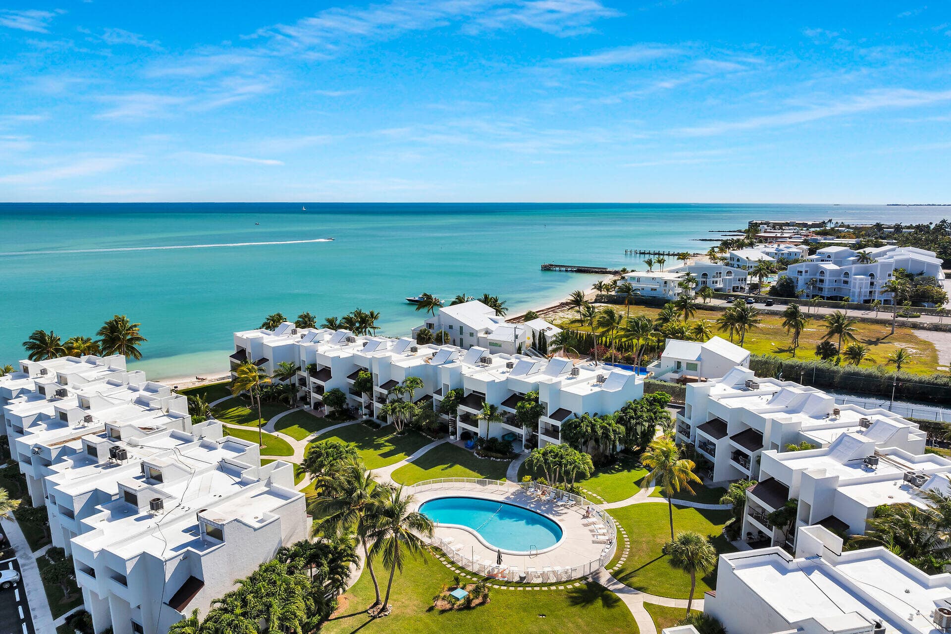601 W Ocean Dr Drive 203a, Key Colony Beach, FL 33051 — photo 2 of 40