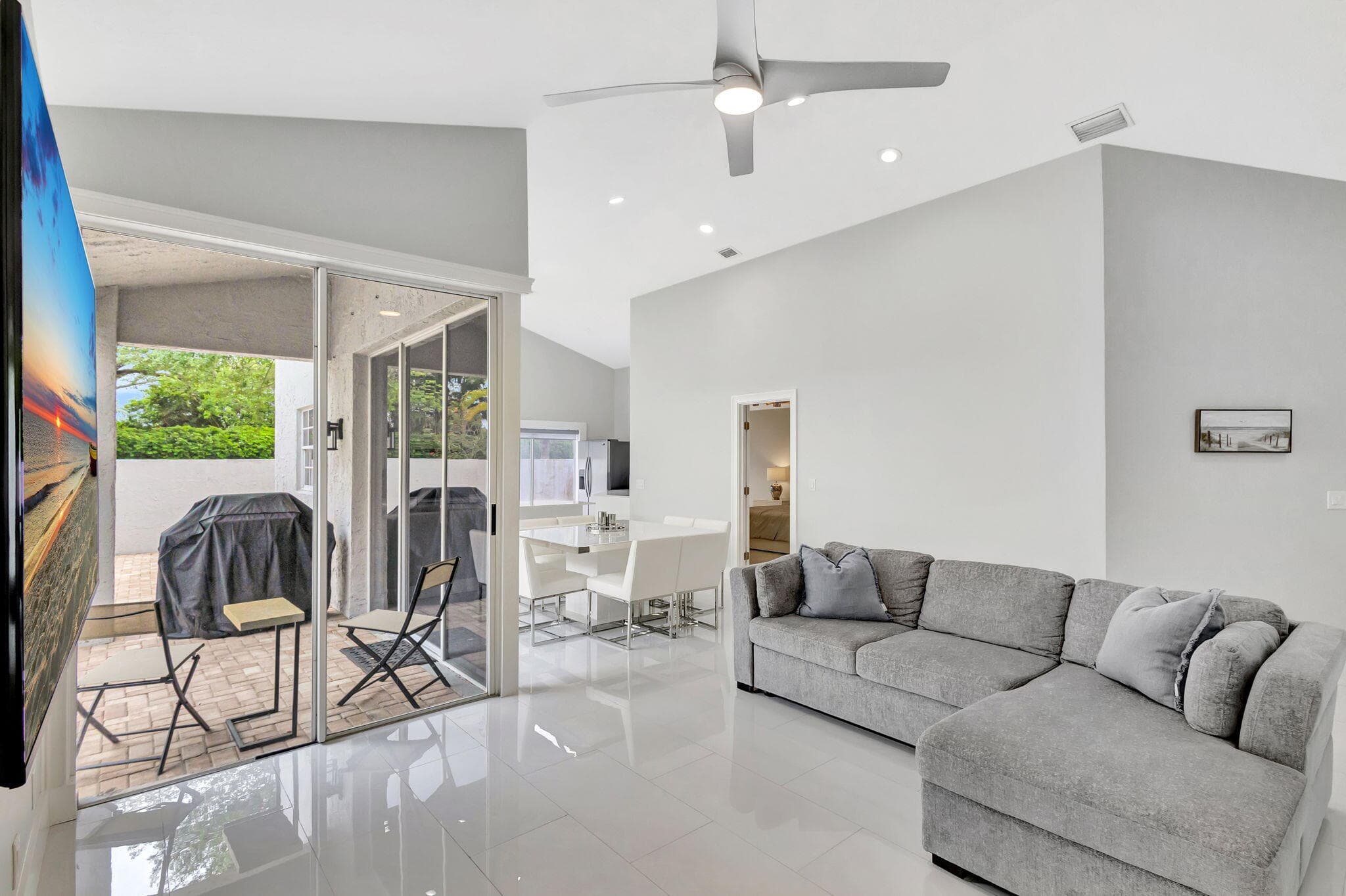 7 Wyndham Lane, Palm Beach Gardens, FL 33418 — photo 11 of 44