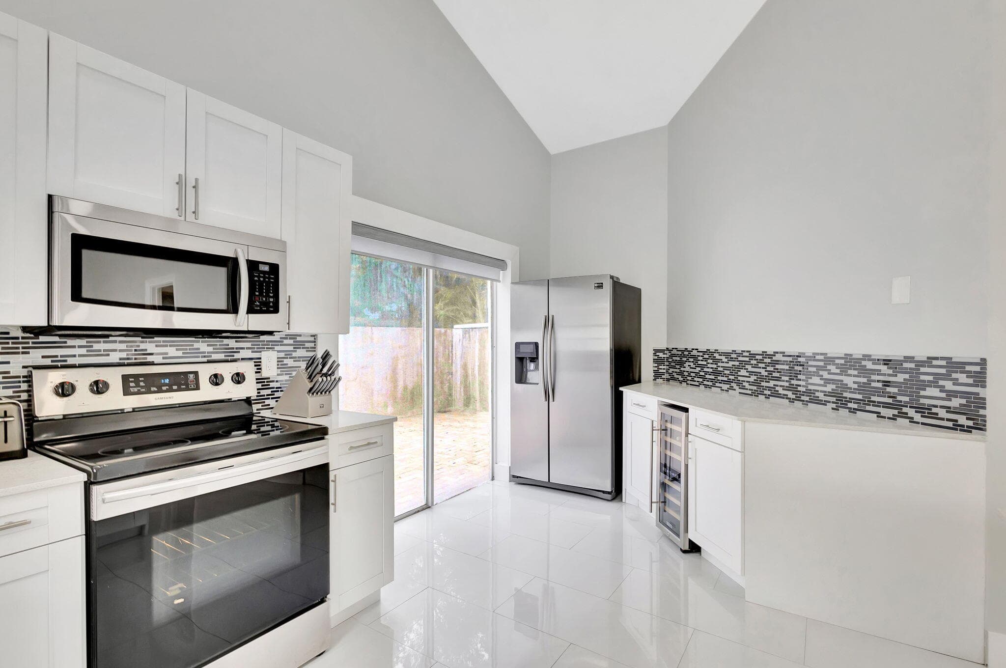 7 Wyndham Lane, Palm Beach Gardens, FL 33418 — photo 22 of 44