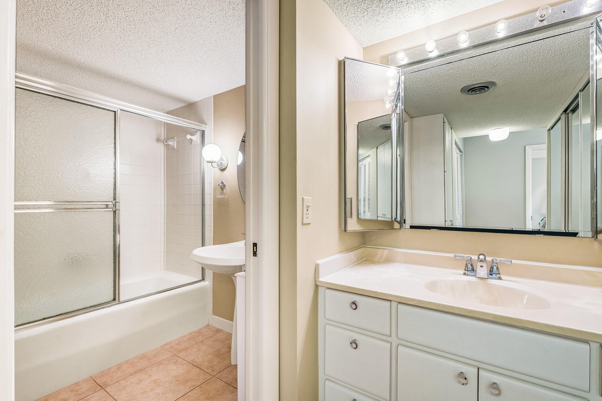 3939 Ocean Drive 408c, Vero Beach, FL 32963 — photo 23 of 63