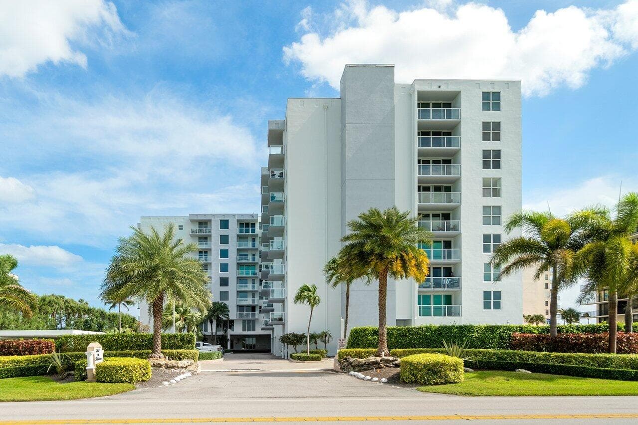 3450 S Ocean Boulevard 5150, South Palm Beach, FL 33480 — photo 1 of 47