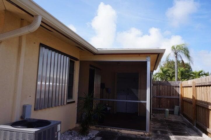1716 Barton Court, Lake Worth Beach, FL 33460 — photo 15 of 18