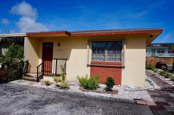 1716 Barton Court, Lake Worth Beach, FL 33460 — photo 18 of 18