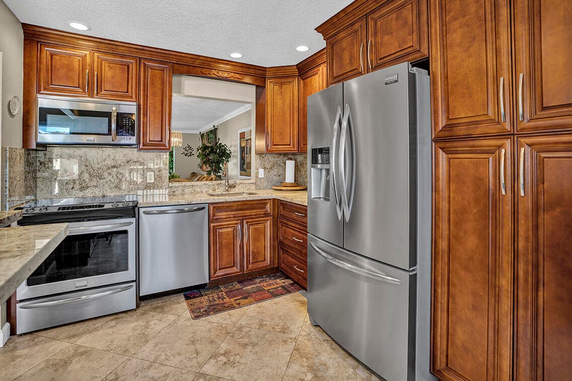 6722 Moonlit Drive, Delray Beach, FL 33446 — photo 2 of 43