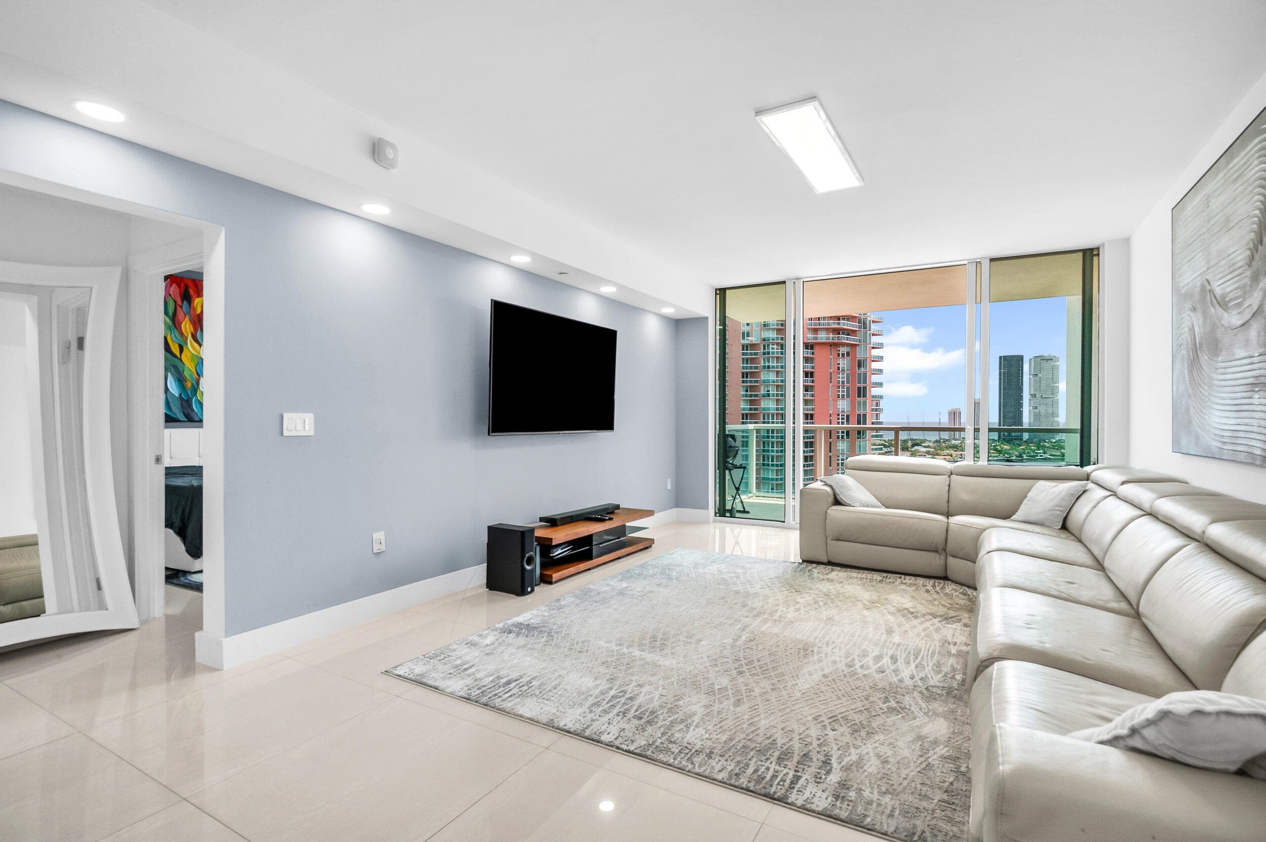 3330 NE 190th Street 1911, Aventura, FL 33180 — photo 6 of 32