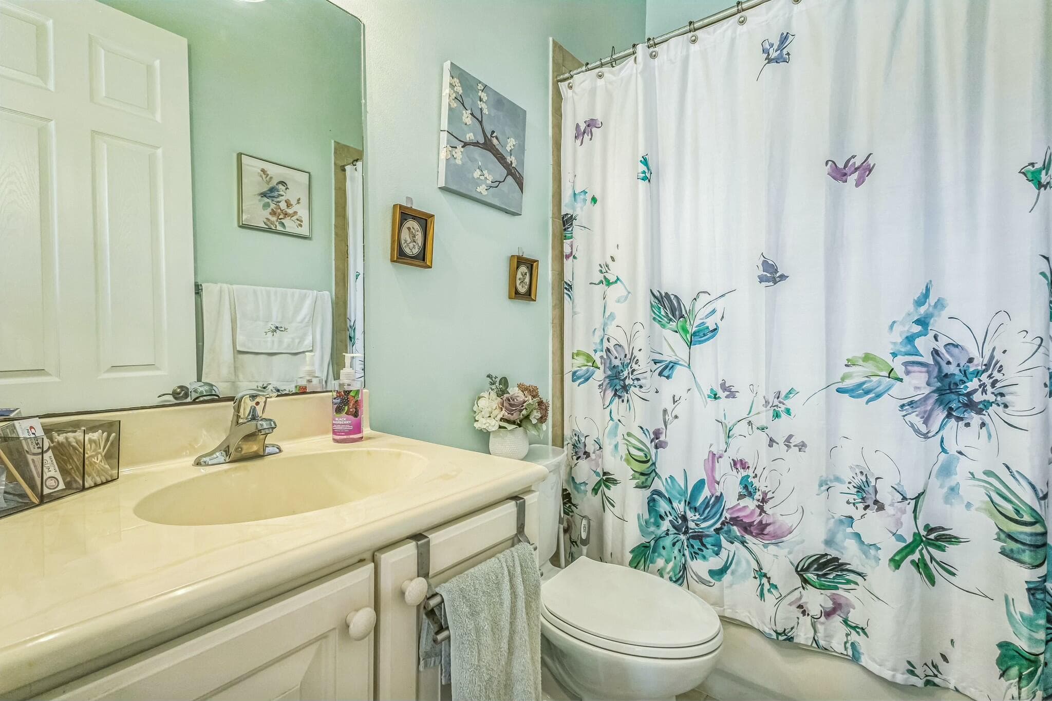 694 Cresta Circle, West Palm Beach, FL 33413 — photo 17 of 40