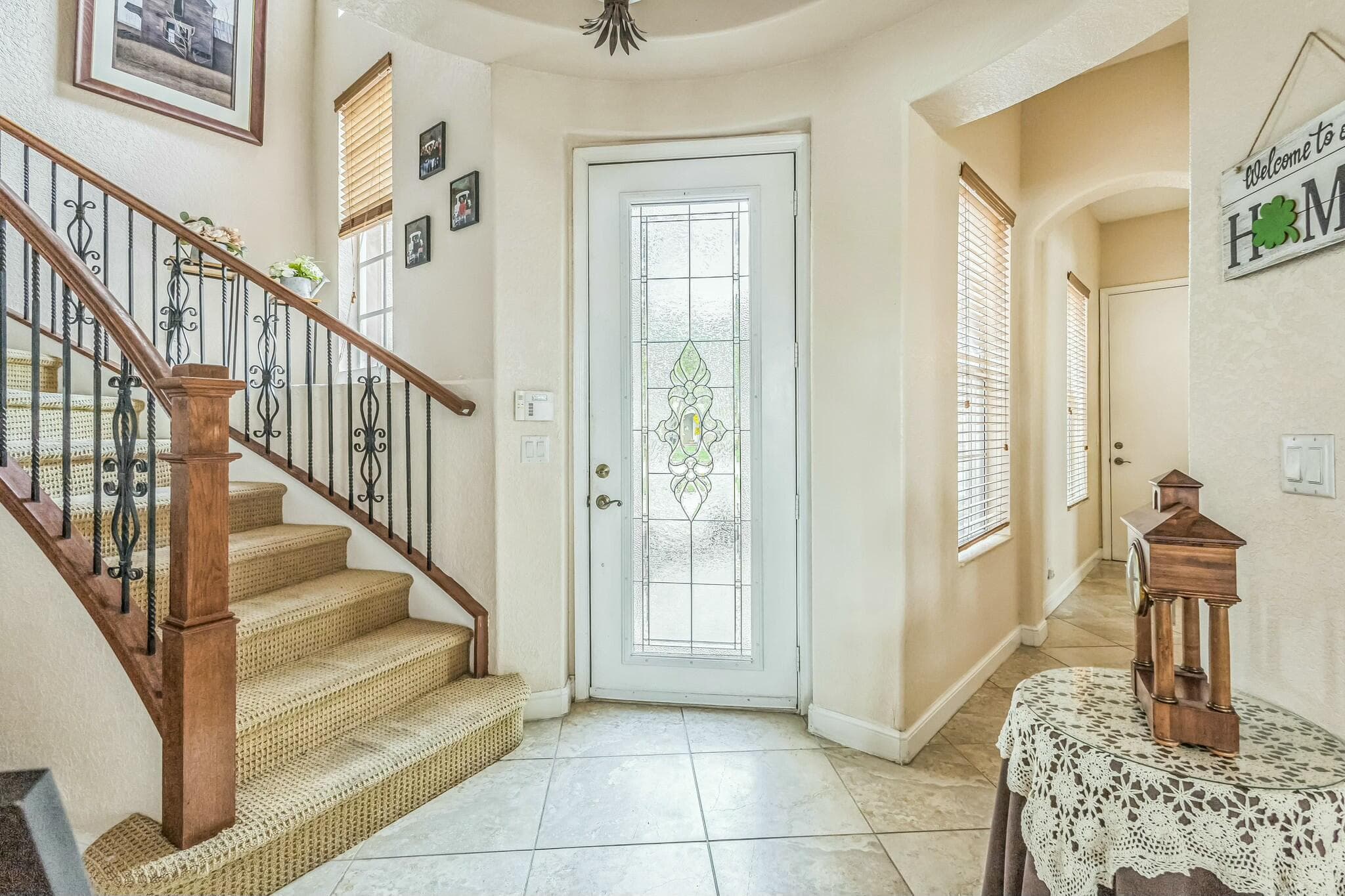 694 Cresta Circle, West Palm Beach, FL 33413 — photo 3 of 40