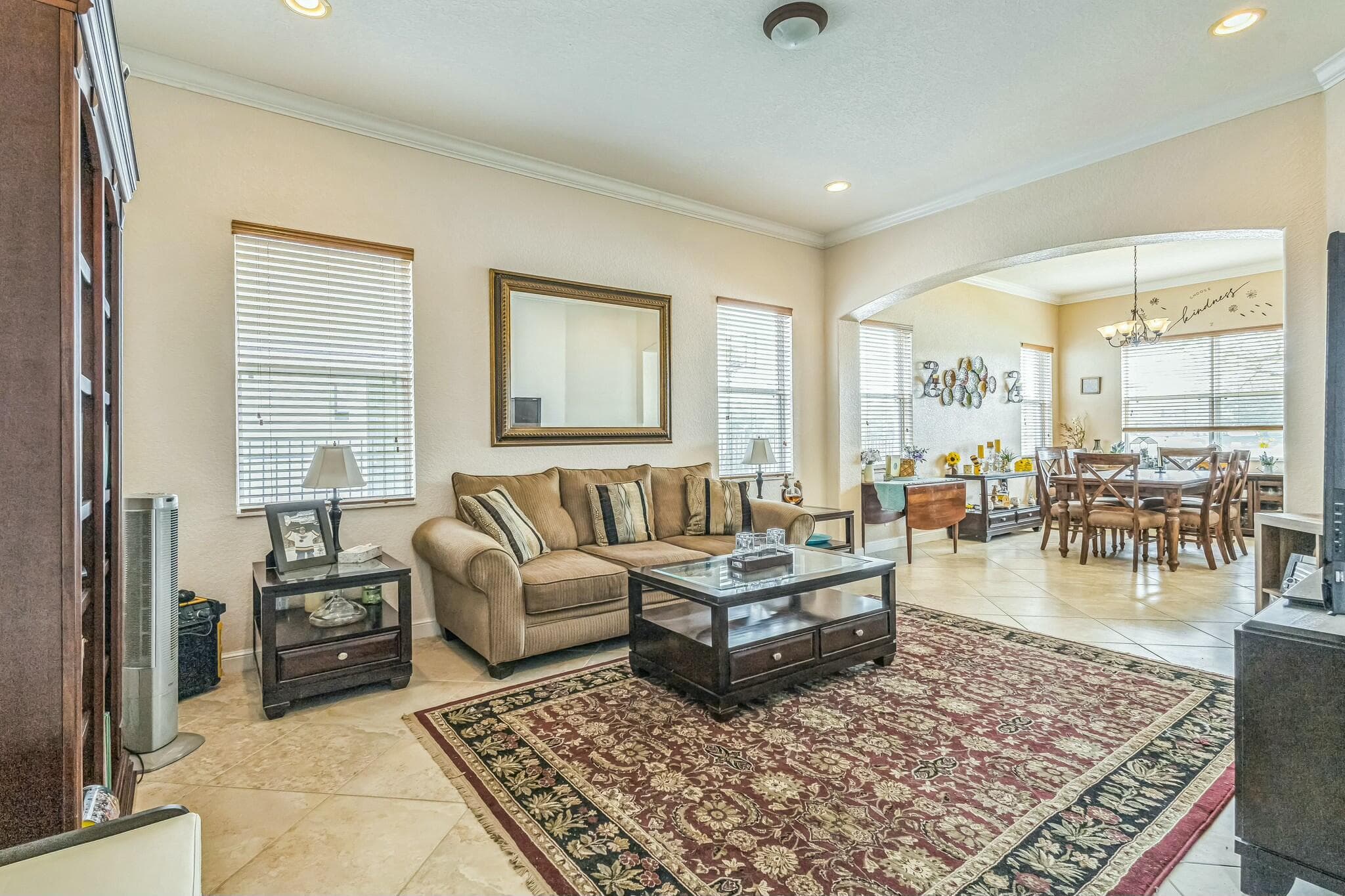 694 Cresta Circle, West Palm Beach, FL 33413 — photo 5 of 40
