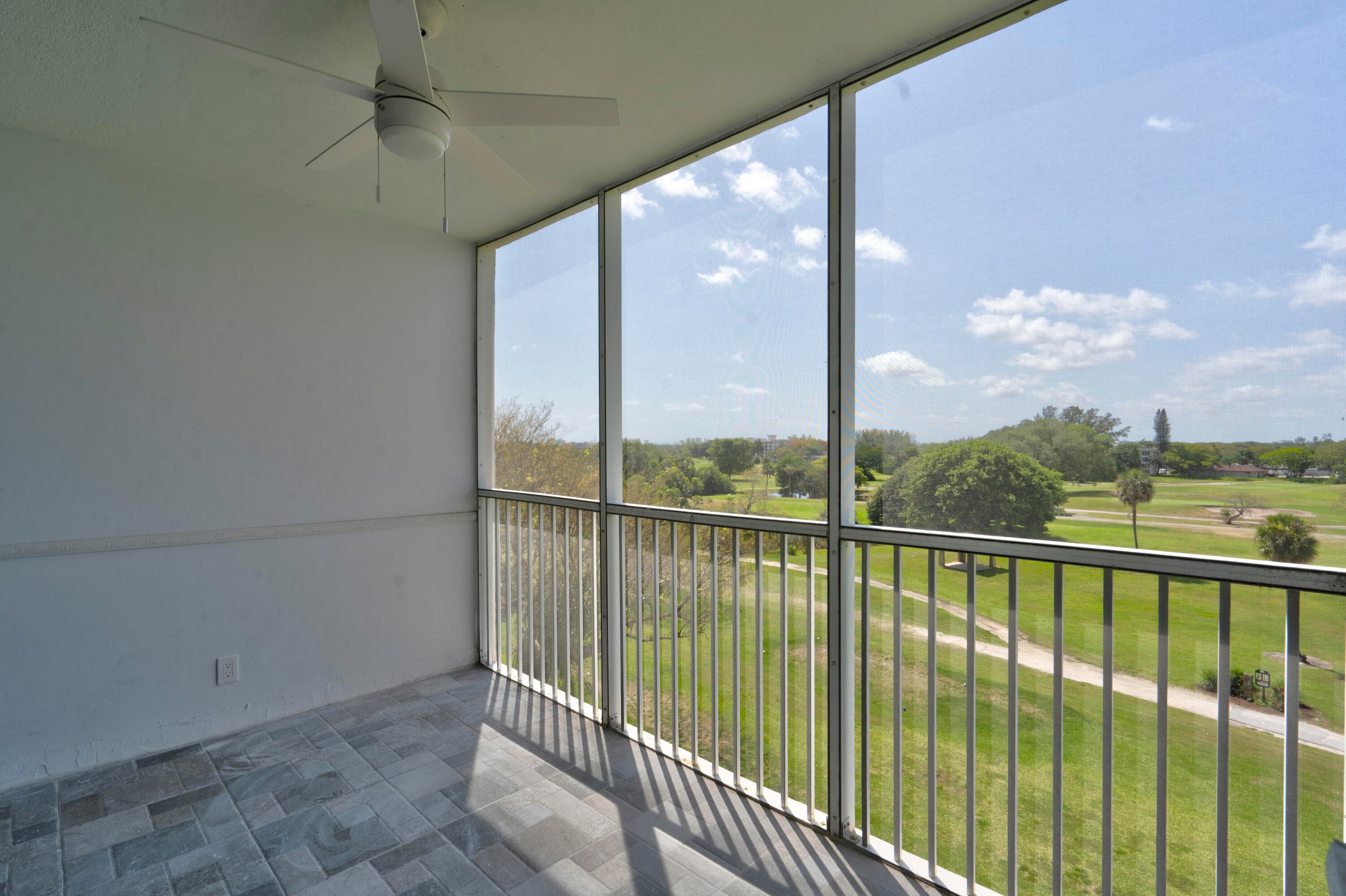 3050 N Palm Aire Drive 505, Pompano Beach, FL 33069 — photo 15 of 49