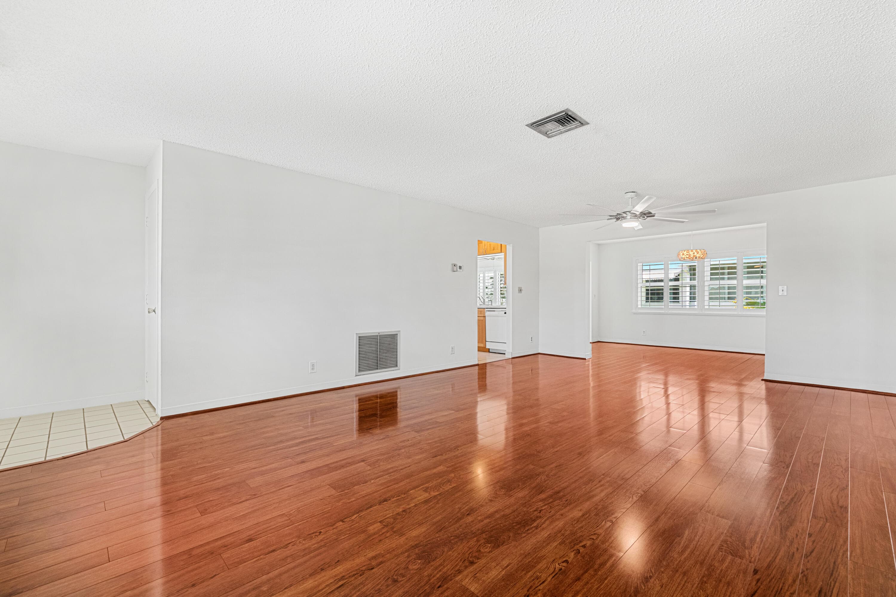2198 SW 12th Avenue, Boynton Beach, FL 33426 — photo 6 of 61