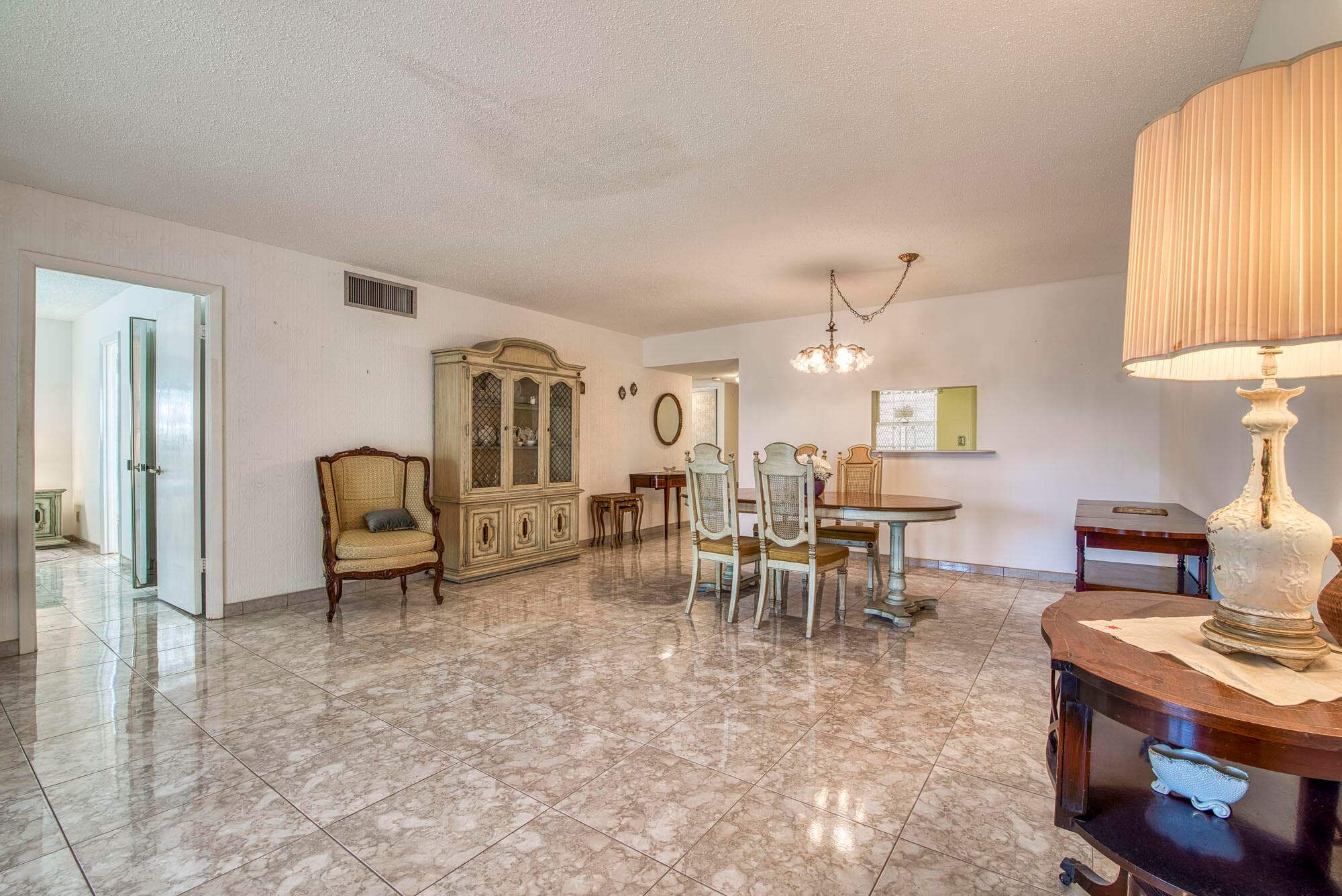 4281 NW 41st Street 320, Lauderdale Lakes, FL 33319 — photo 5 of 20