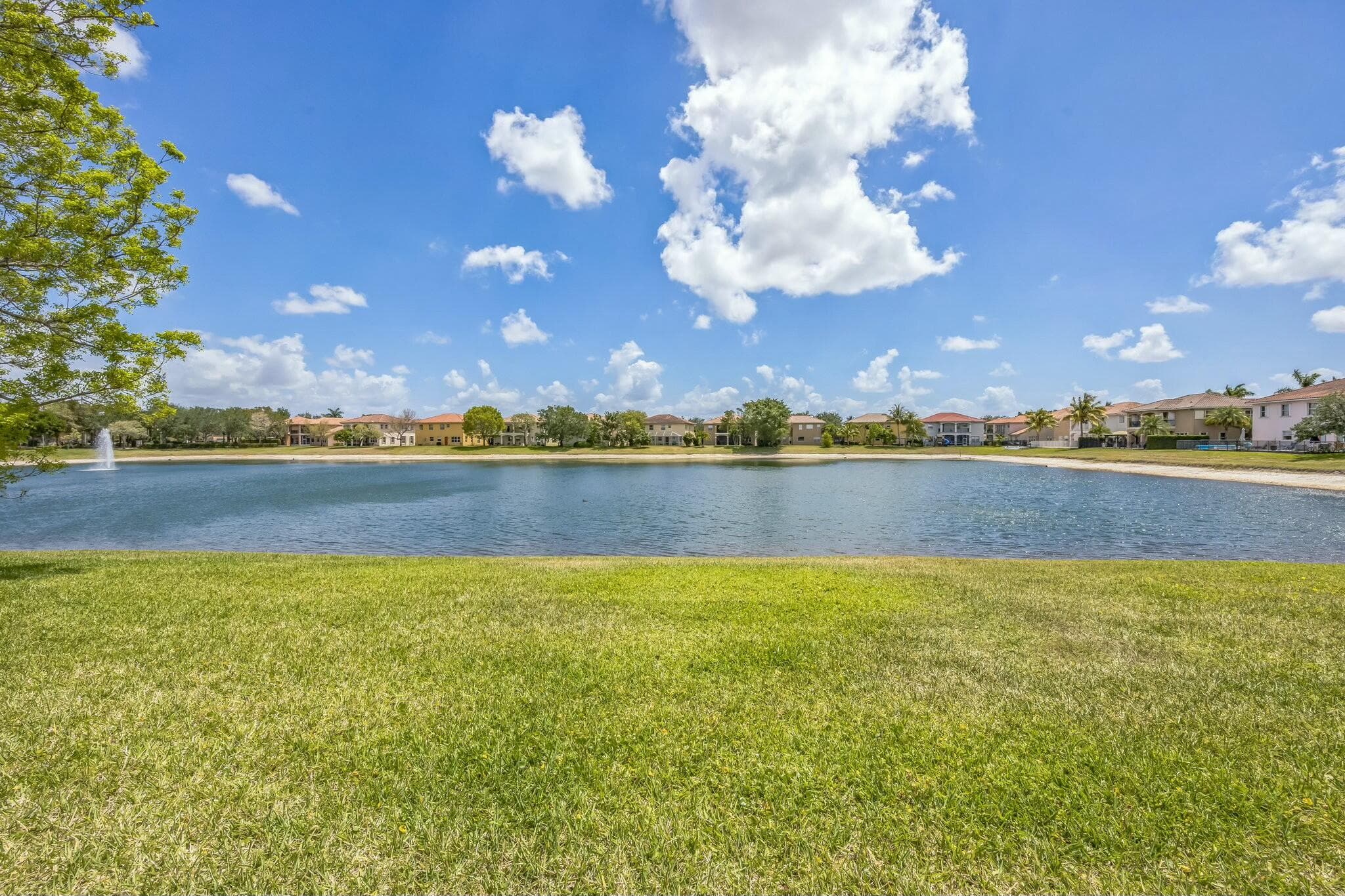 694 Cresta Circle, West Palm Beach, FL 33413 — photo 35 of 40