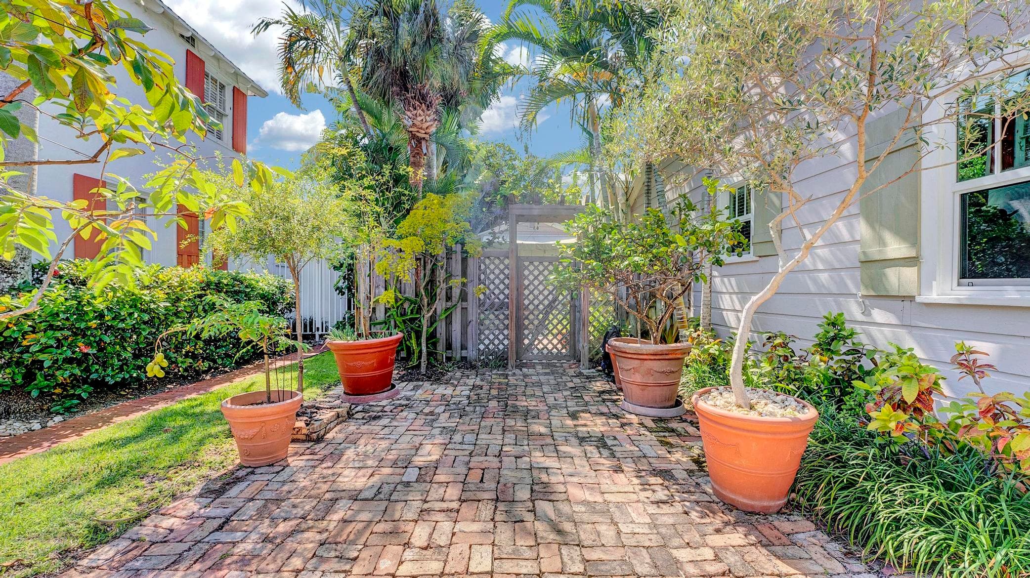 42 Palm Square, Delray Beach, FL 33483 — photo 6 of 33