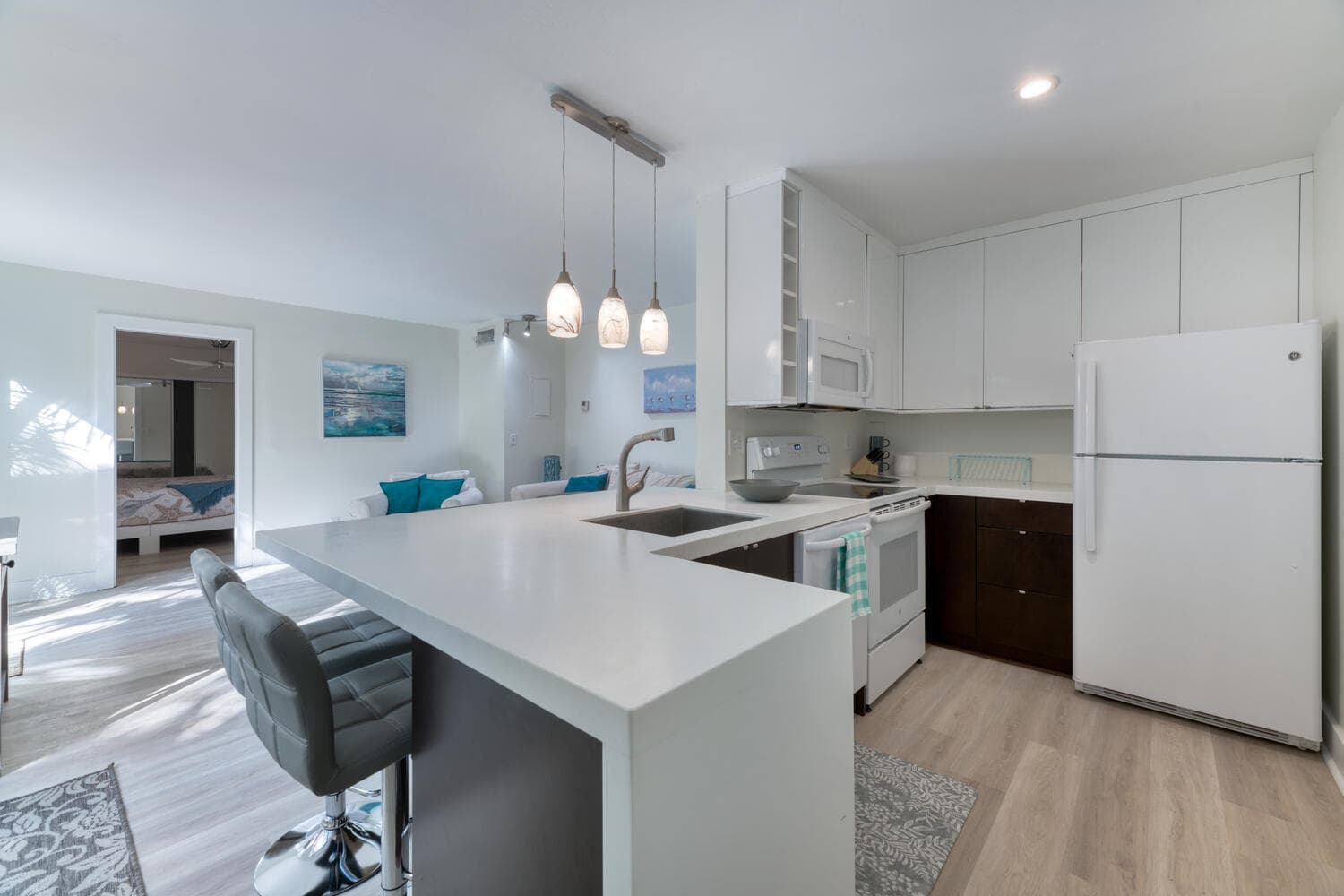 1605 Us-1 12b, Jupiter, FL 33477 — photo 2 of 28