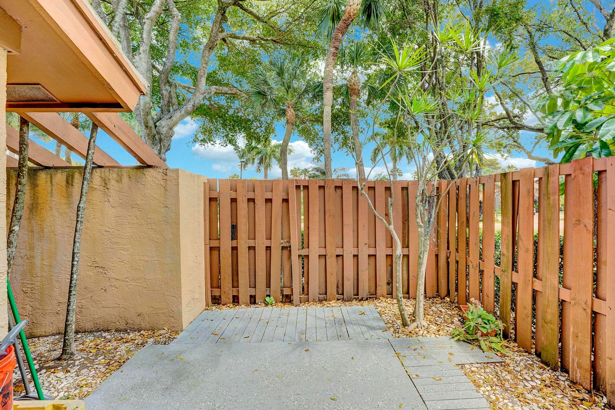 5337 Fountains Drive S, Lake Worth, FL 33467 — photo 25 of 35
