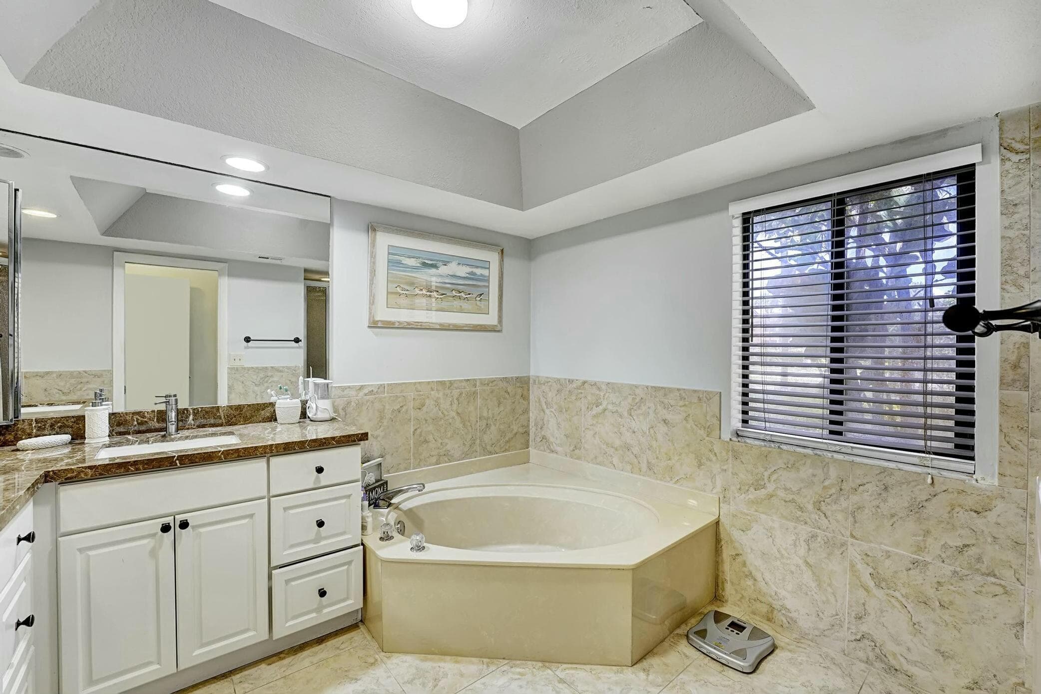 5337 Fountains Drive S, Lake Worth, FL 33467 — photo 18 of 35