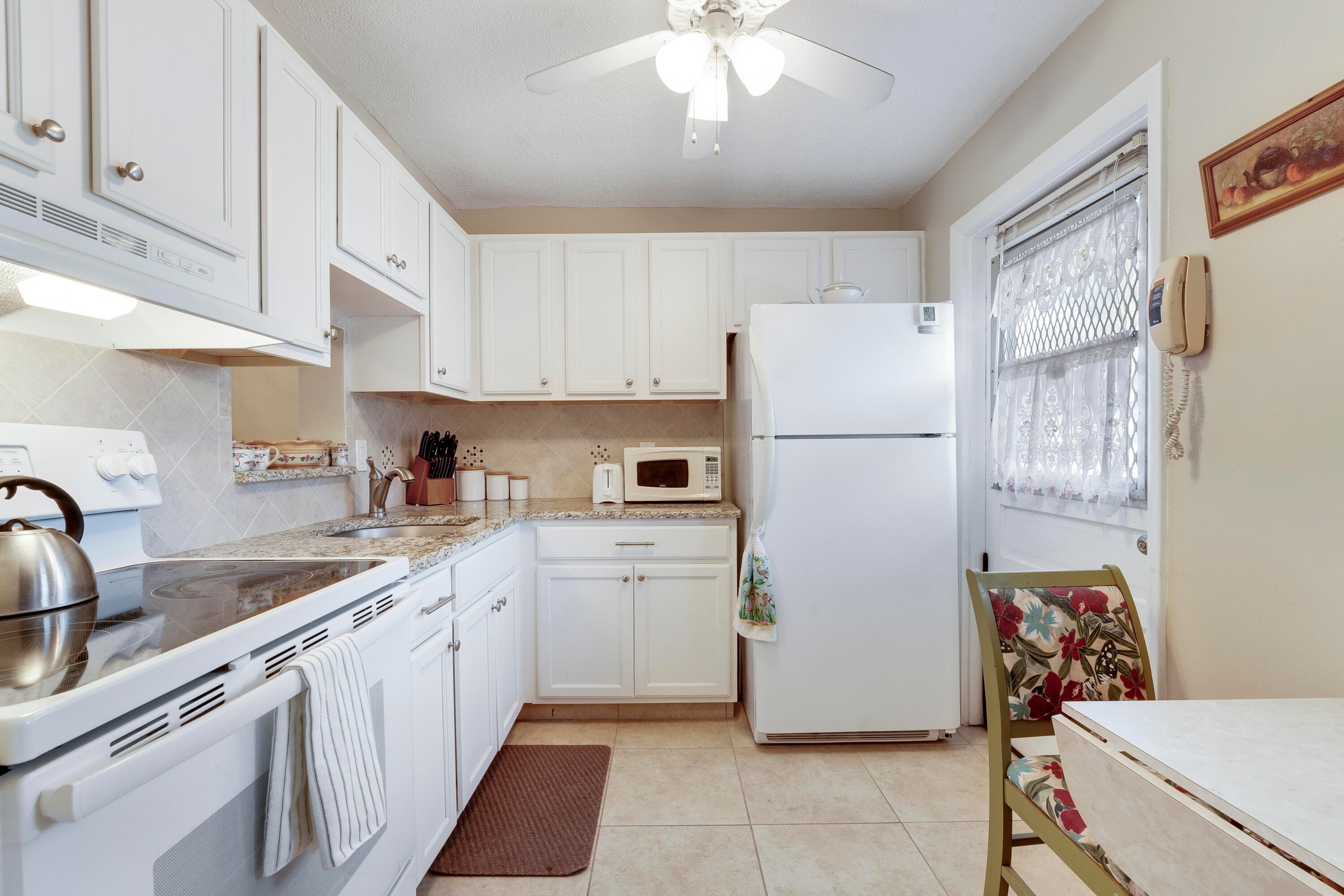 2223 NE 1st Court 105, Boynton Beach, FL 33435 — photo 4 of 23