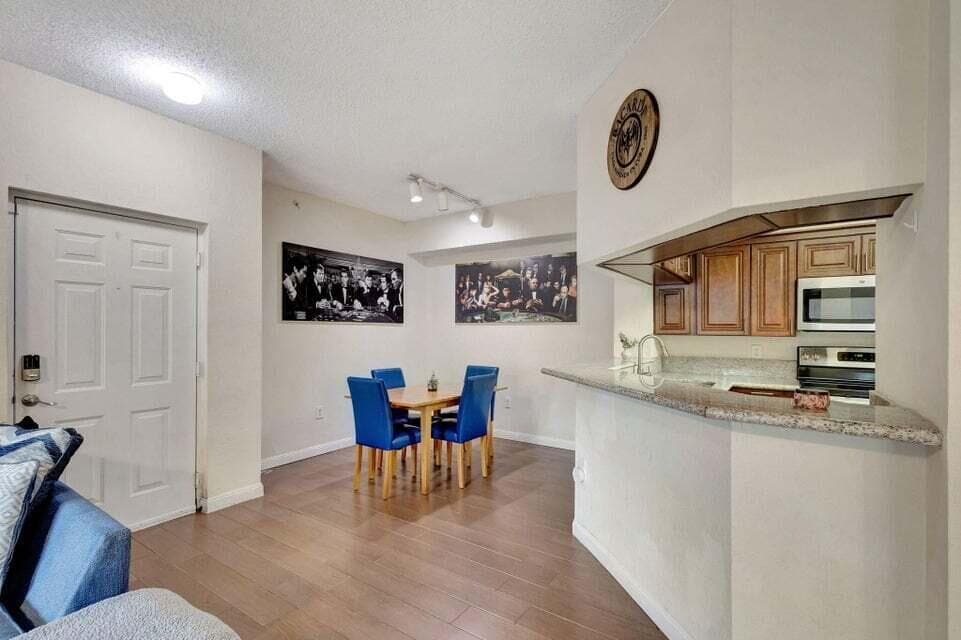 2728 Anzio 105 Court 105, Palm Beach Gardens, FL 33410 — photo 17 of 36