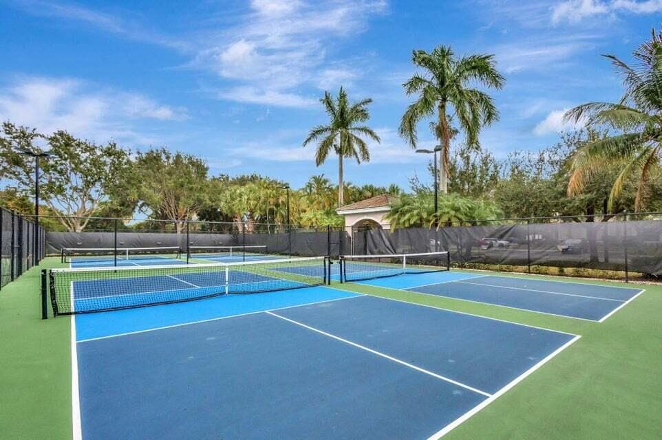 2728 Anzio 105 Court 105, Palm Beach Gardens, FL 33410 — photo 31 of 36