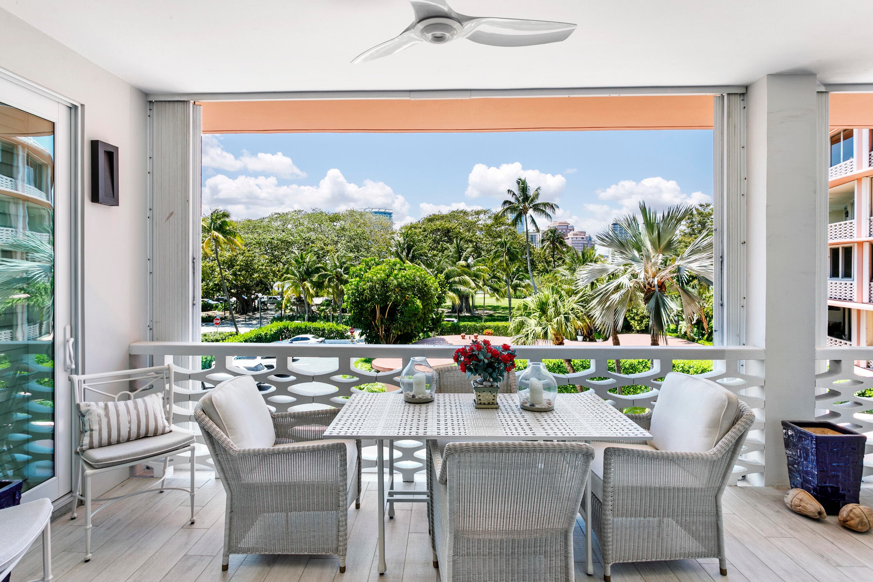 315 S Lake Drive 3f, Palm Beach, FL 33480 — photo 1 of 47