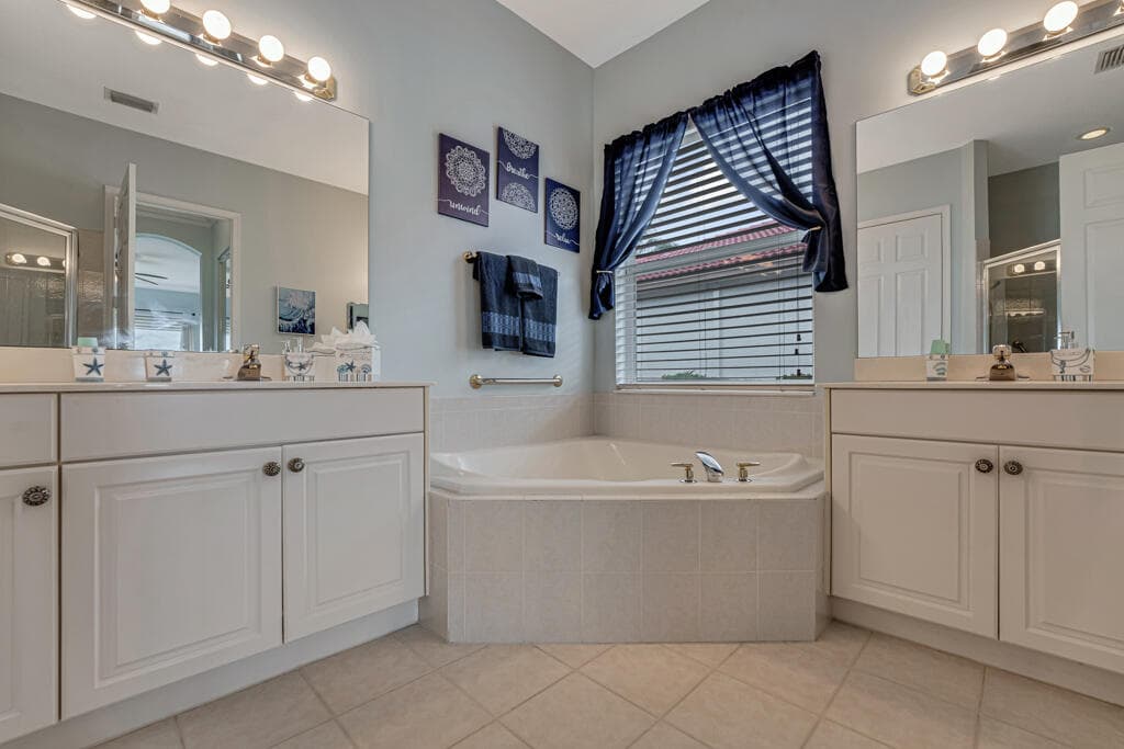 8931 Agliana Circle, Boynton Beach, FL 33472 — photo 25 of 60