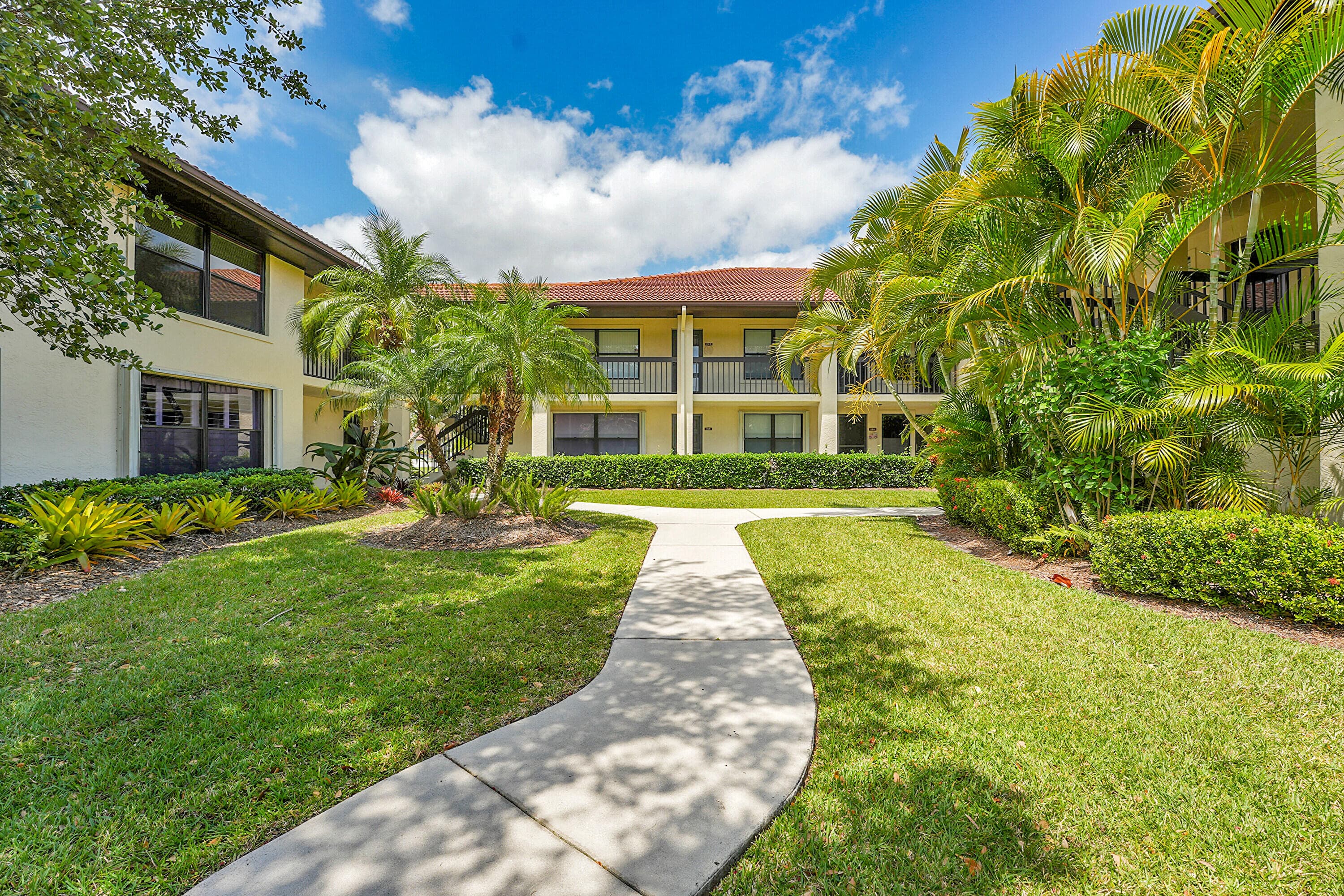 361 SW South River Drive 103, Stuart, FL 34997 — photo 61 of 62