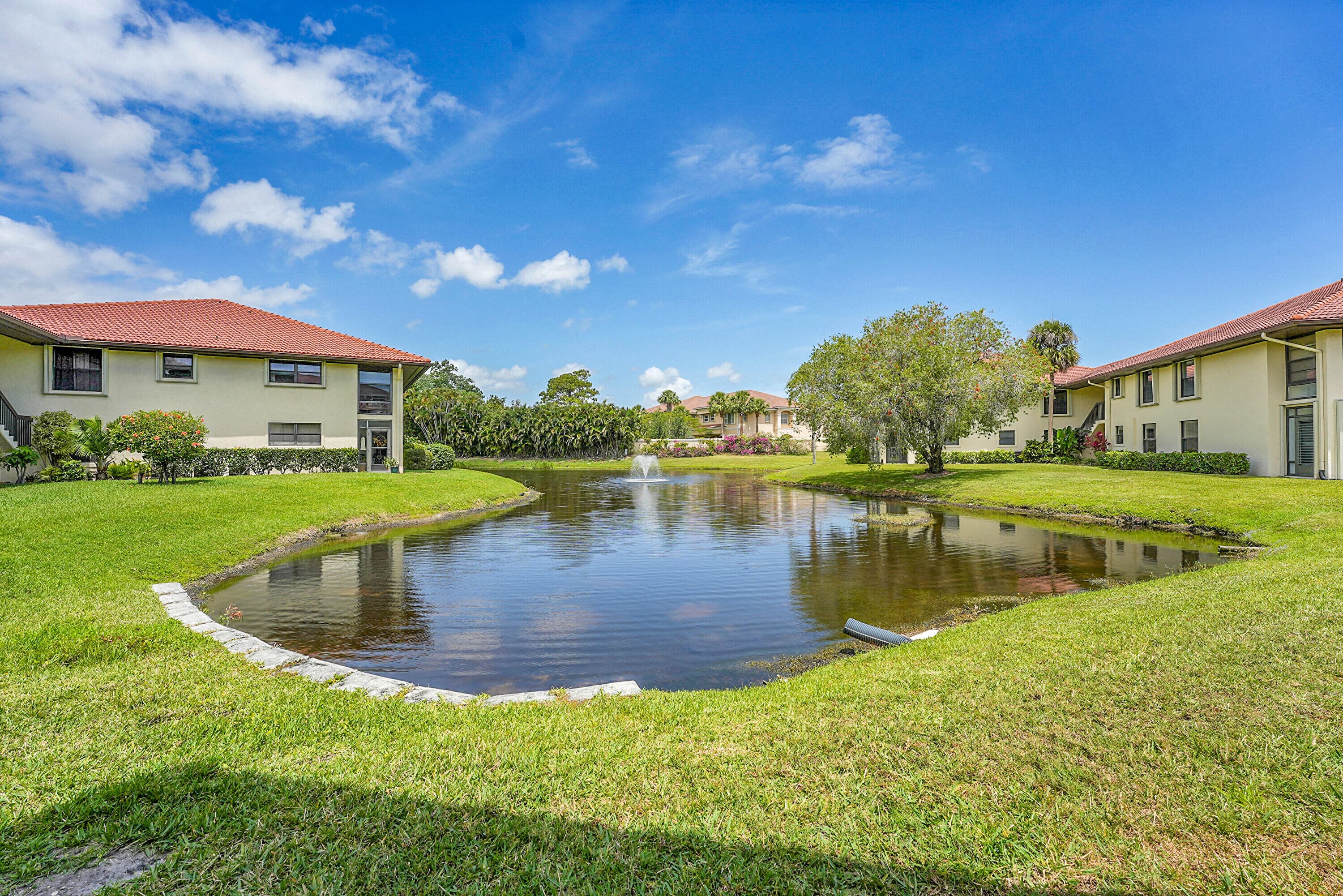 361 SW South River Drive 103, Stuart, FL 34997 — photo 32 of 62