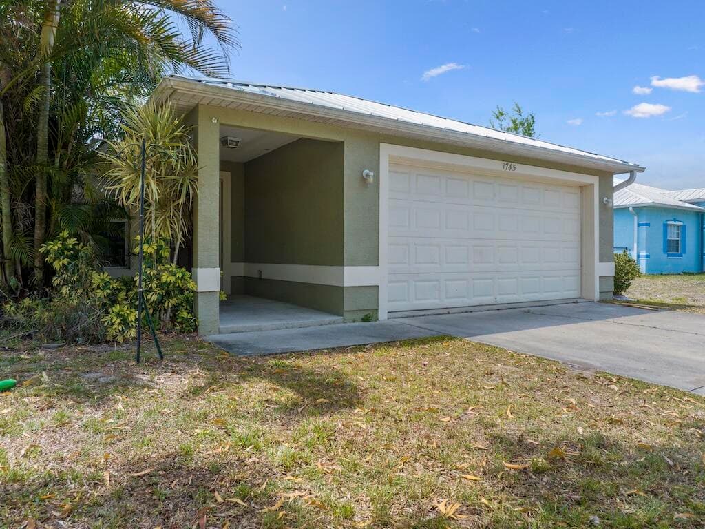 7745 99th Court, Vero Beach, FL 32967 — photo 4 of 41