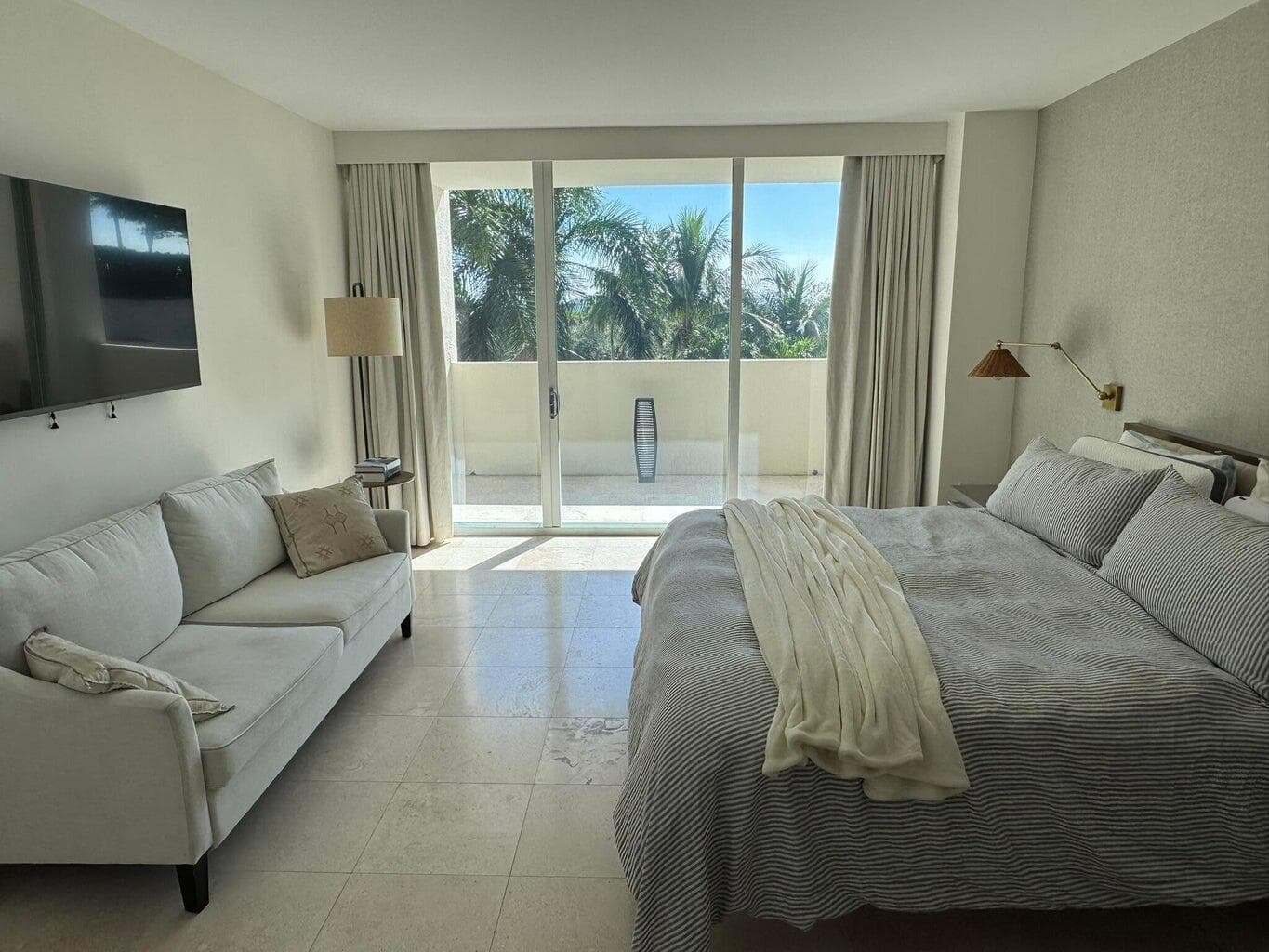 3400 SW 27th Avenue 303, Miami, FL 33133 — photo 7 of 12