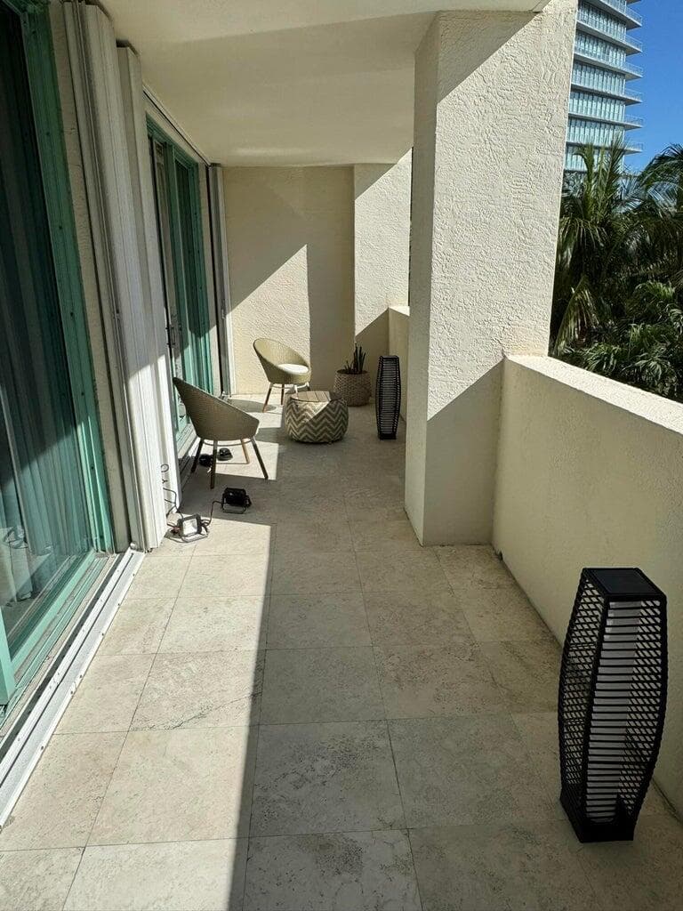 3400 SW 27th Avenue 303, Miami, FL 33133 — photo 6 of 12