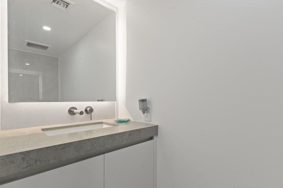 1400 S Ocean Boulevard 1004, Boca Raton, FL 33432 — photo 18 of 55