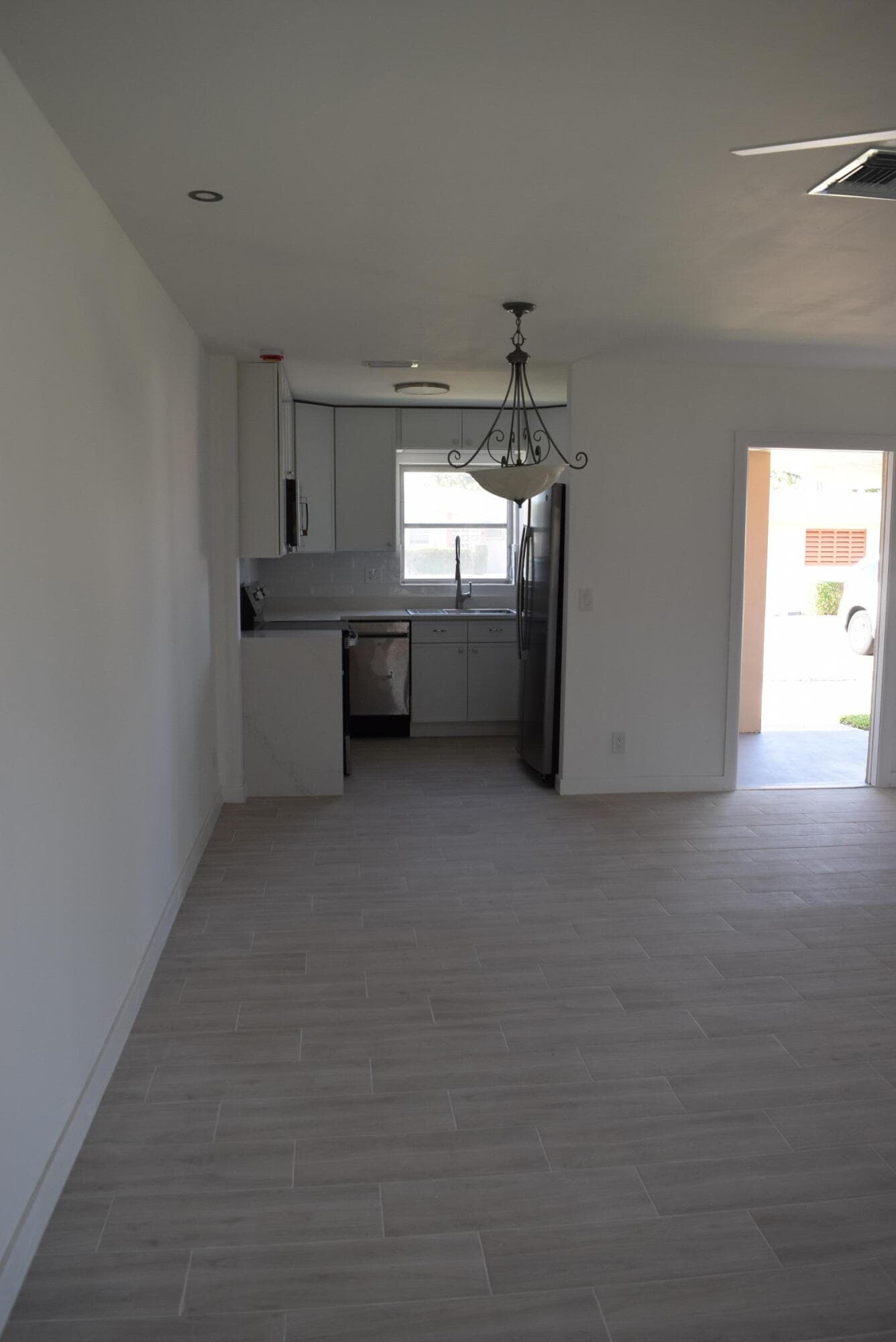 2747 Dudley Drive E D, West Palm Beach, FL 33415 — photo 12 of 81