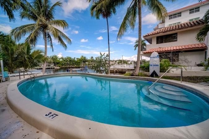 1827 Middle River Drive 4, Fort Lauderdale, FL 33305 — photo 23 of 24