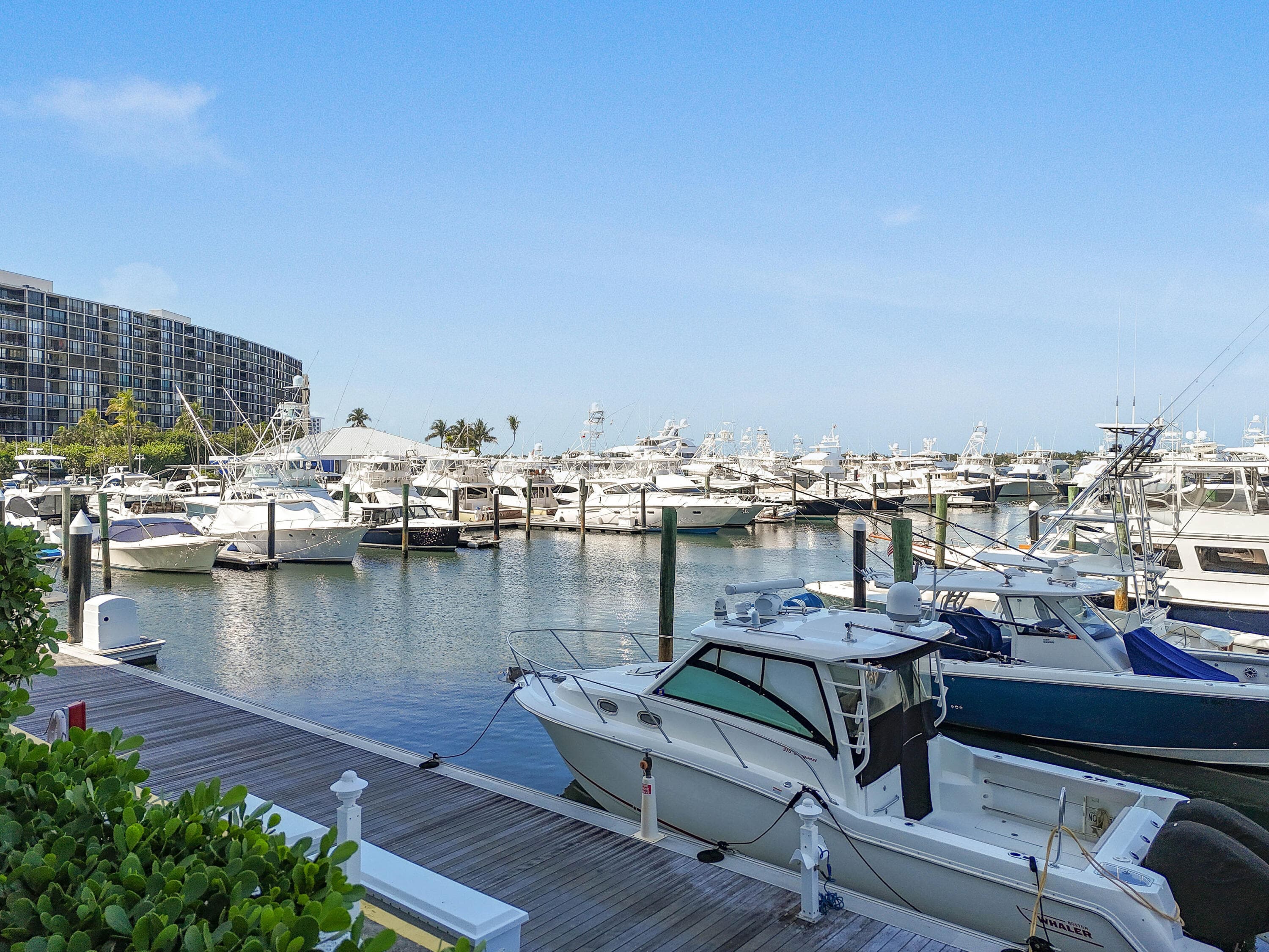 108 Lakeshore Drive 140, North Palm Beach, FL 33408 — photo 2 of 31