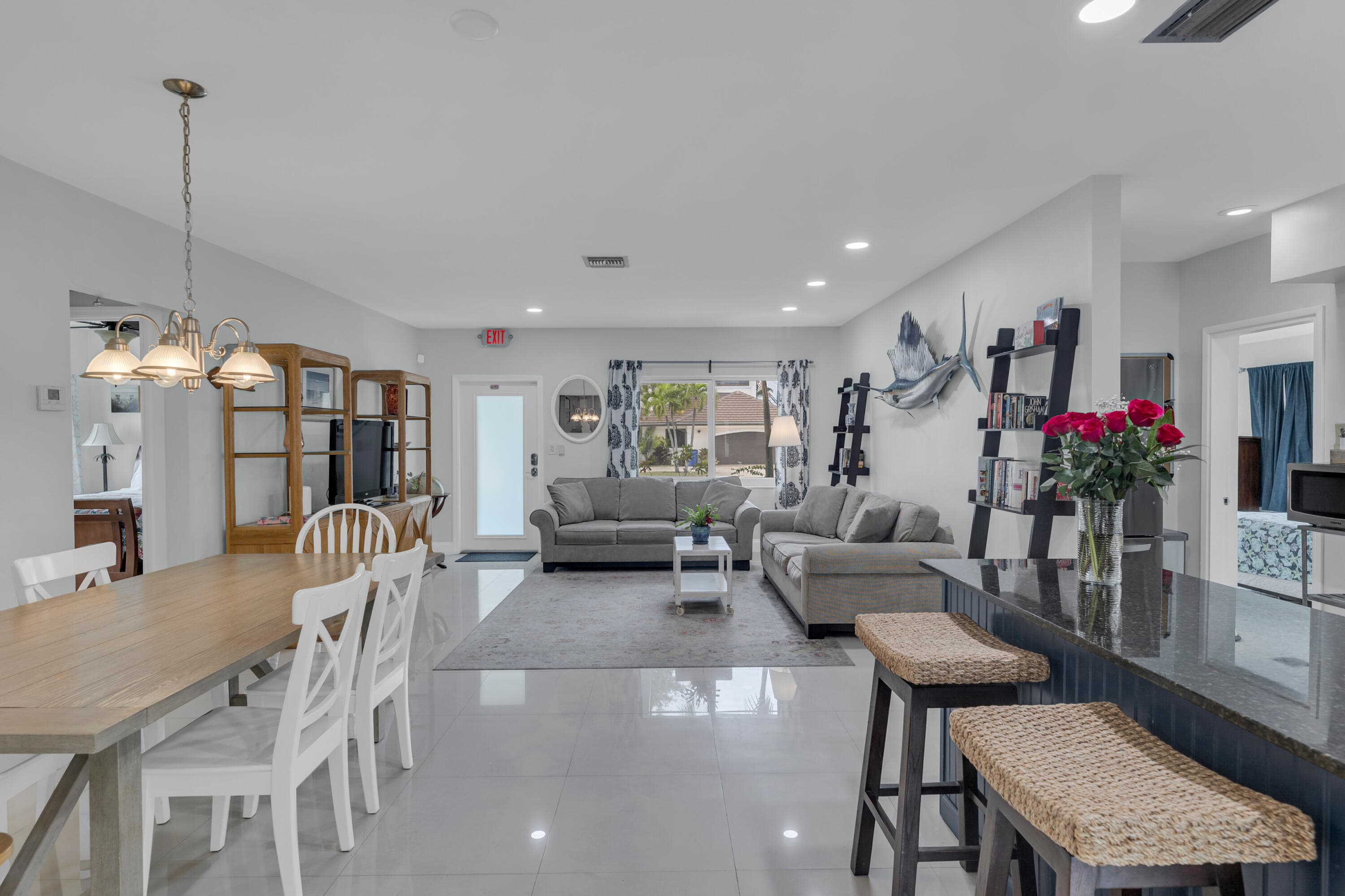 348 SE 18th Avenue, Deerfield Beach, FL 33441 — photo 16 of 71