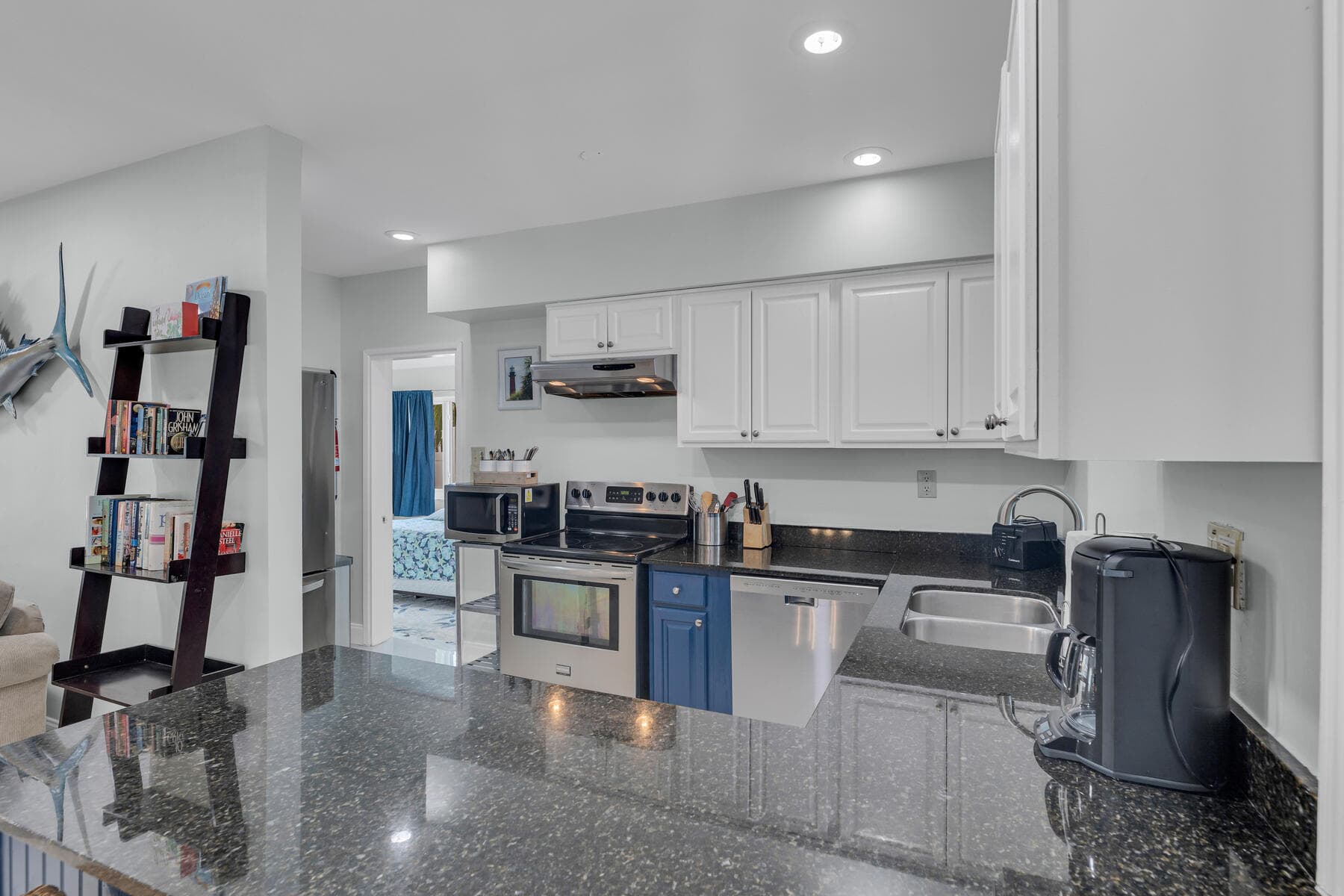 348 SE 18th Avenue, Deerfield Beach, FL 33441 — photo 26 of 71